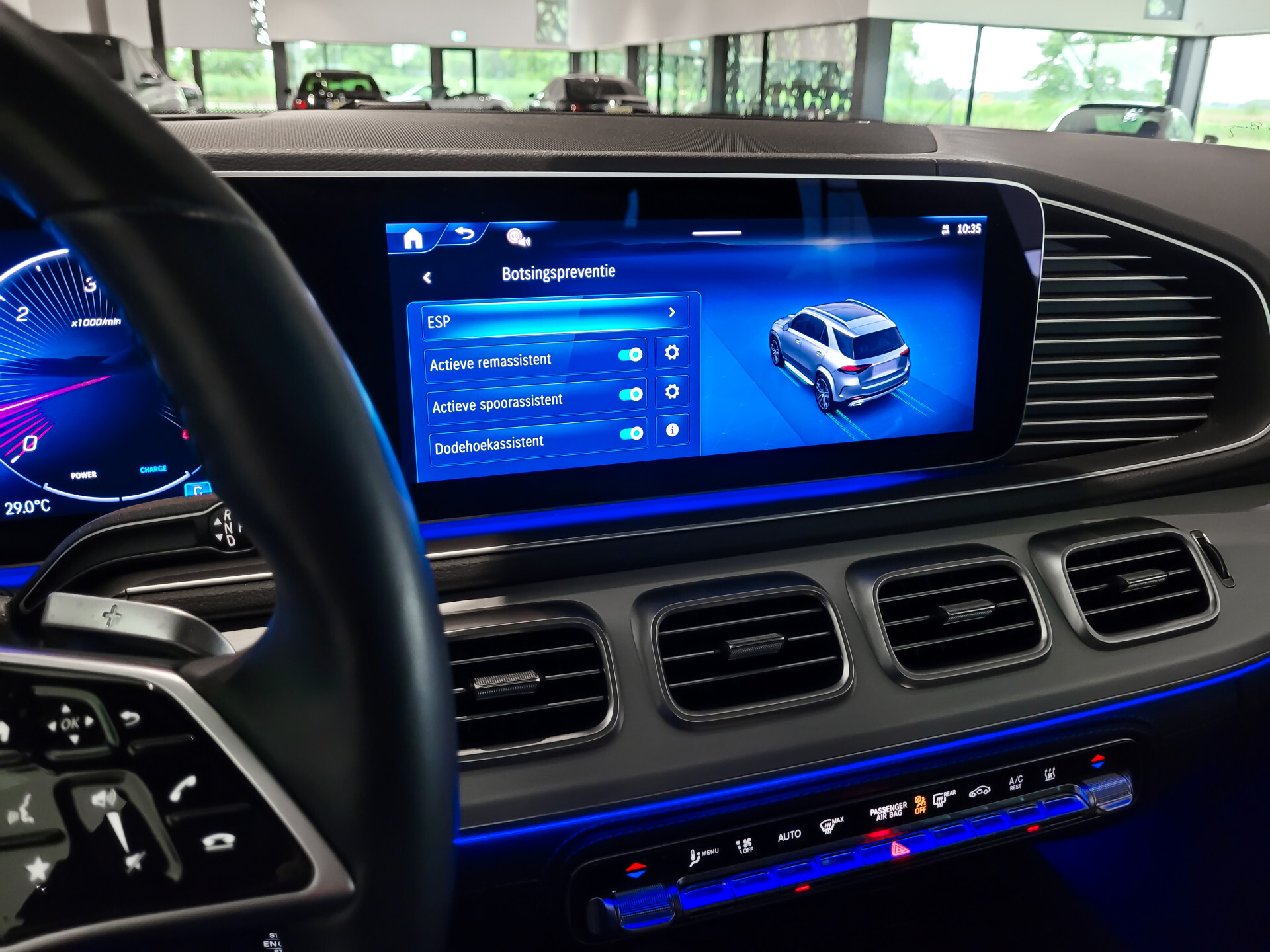 Mercedes-Benz GLE 450 d 4-M AMG 7-Pers | Keyless | ACC | HUD | Standkachel | 360 | Stoelkoeling | Pano | Luchtvering | Air-Balance Foto 17