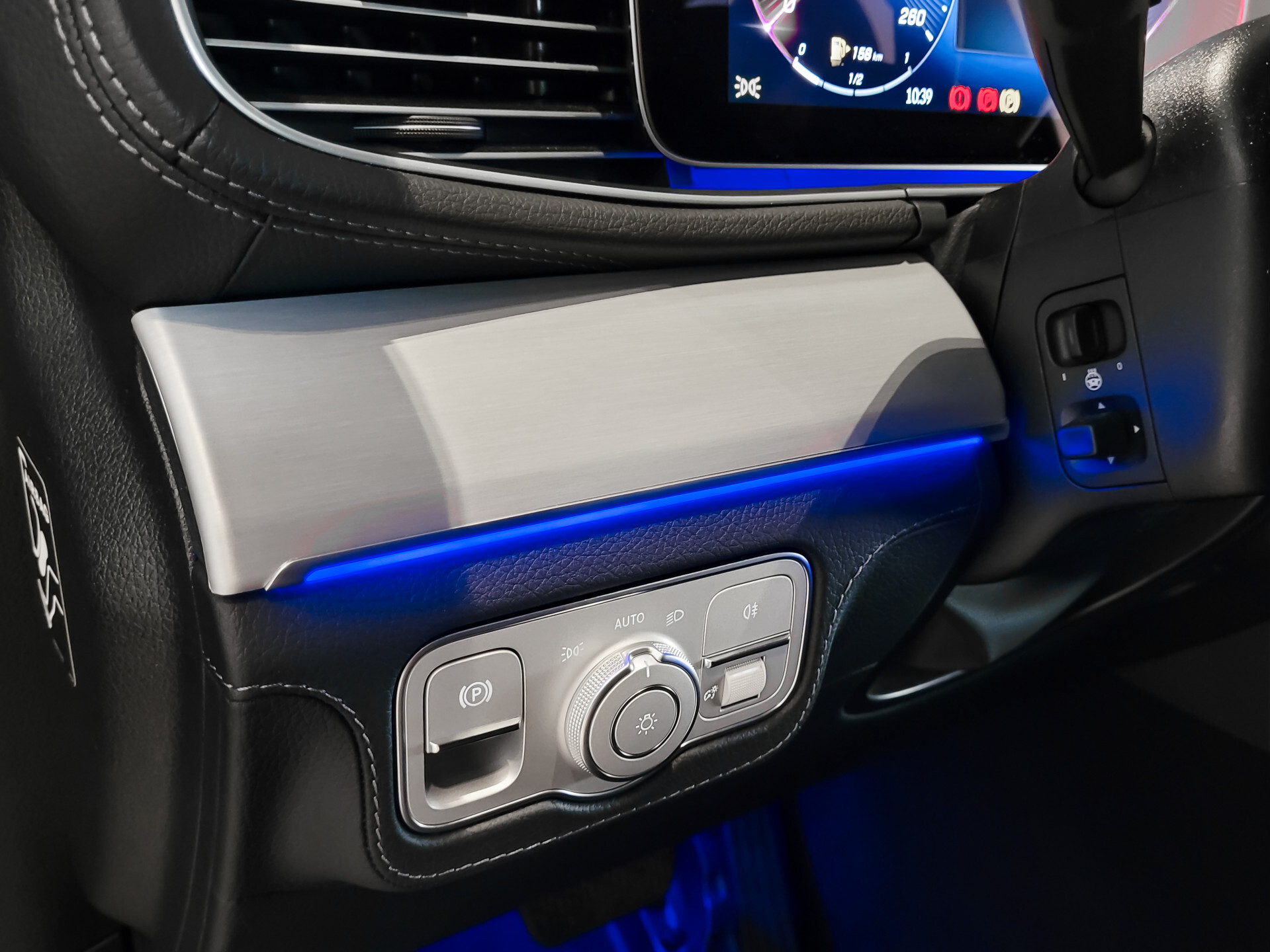 Mercedes-Benz GLE 450 d 4-M AMG 7-Pers | Keyless | ACC | HUD | Standkachel | 360 | Stoelkoeling | Pano | Luchtvering | Air-Balance Foto 18