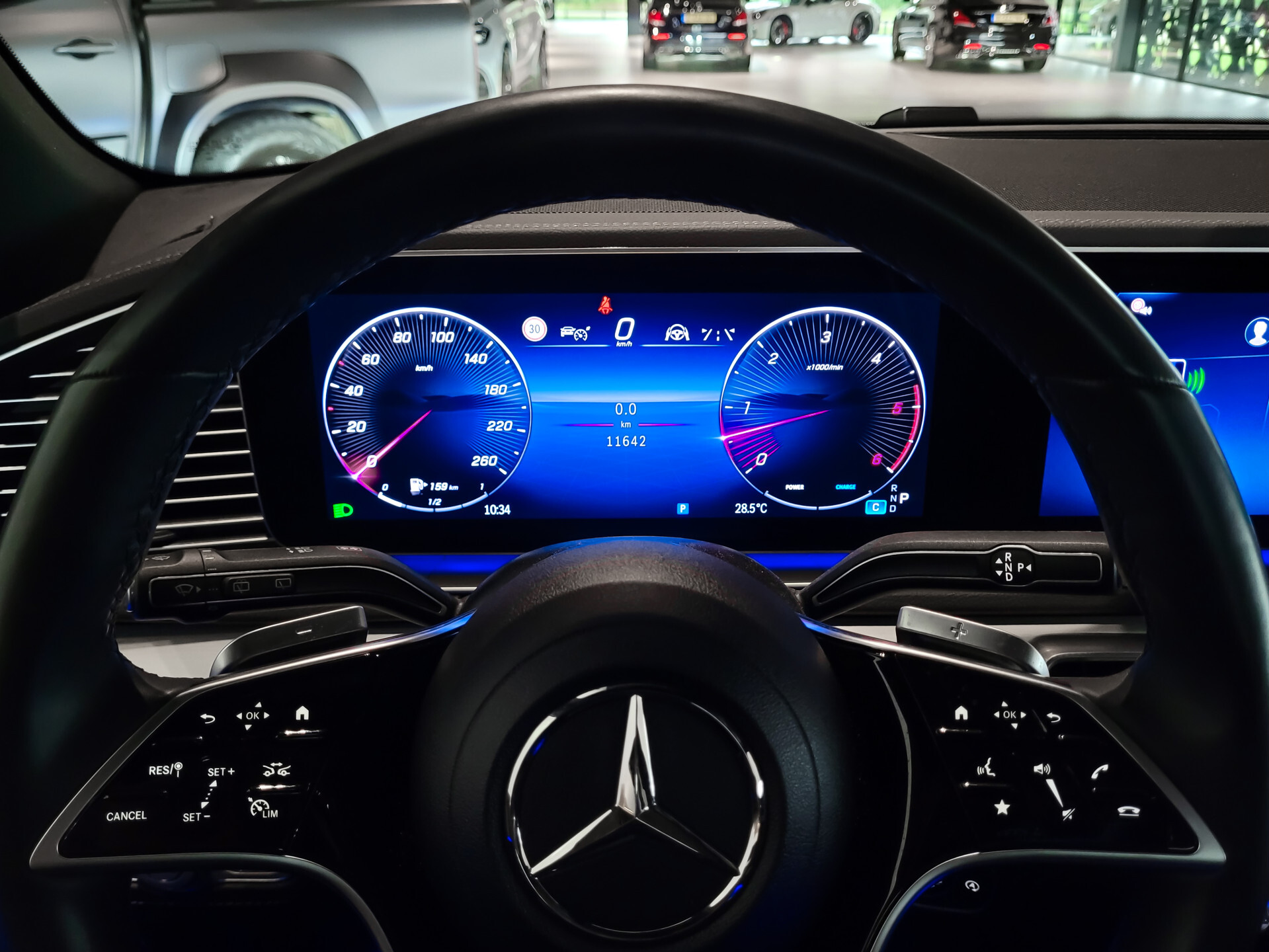 Mercedes-Benz GLE 450 d 4-M AMG 7-Pers | Keyless | ACC | HUD | Standkachel | 360 | Stoelkoeling | Pano | Luchtvering | Air-Balance Foto 24