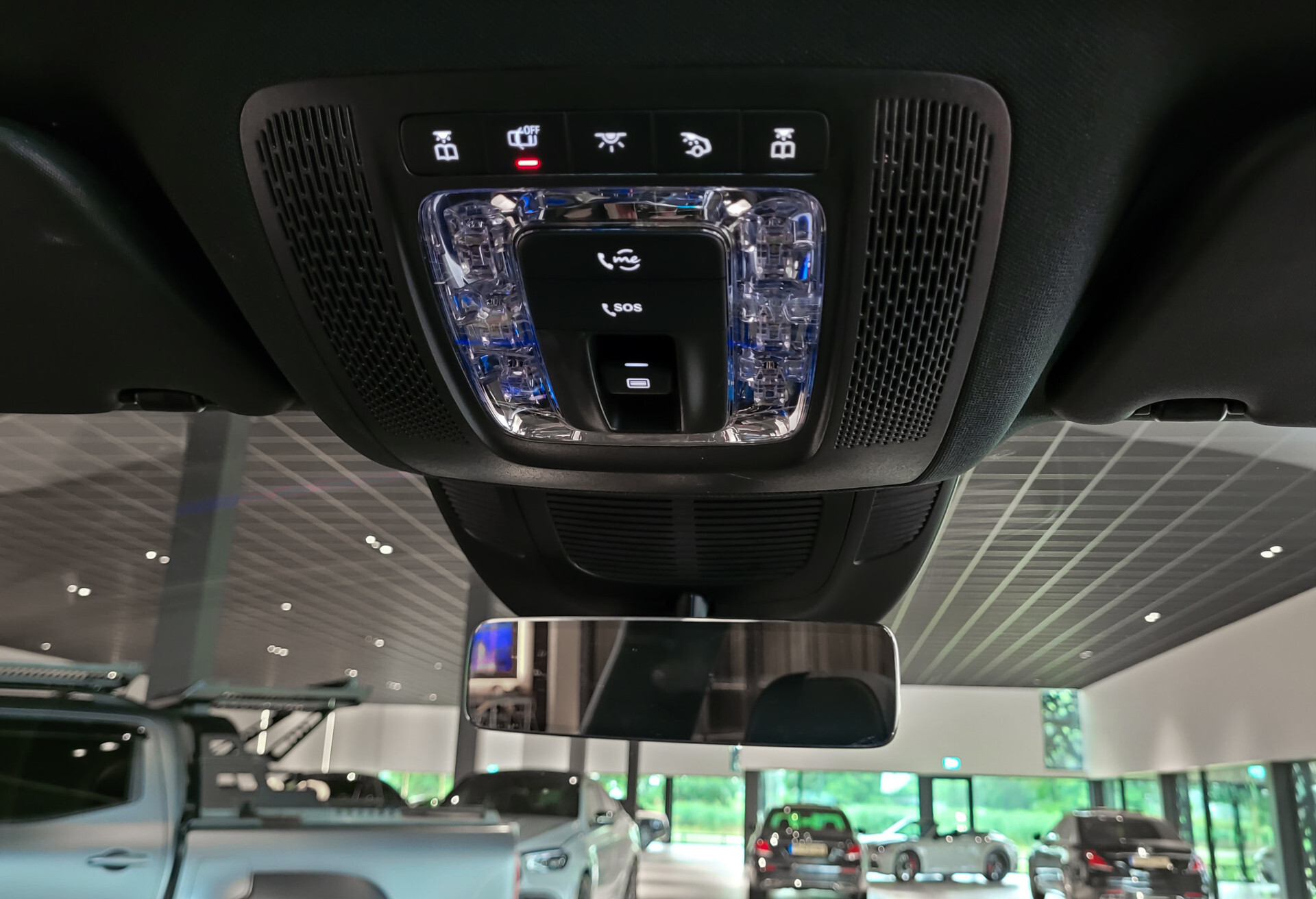 Mercedes-Benz GLE 450 d 4-M AMG 7-Pers | Keyless | ACC | HUD | Standkachel | 360 | Stoelkoeling | Pano | Luchtvering | Air-Balance Foto 32