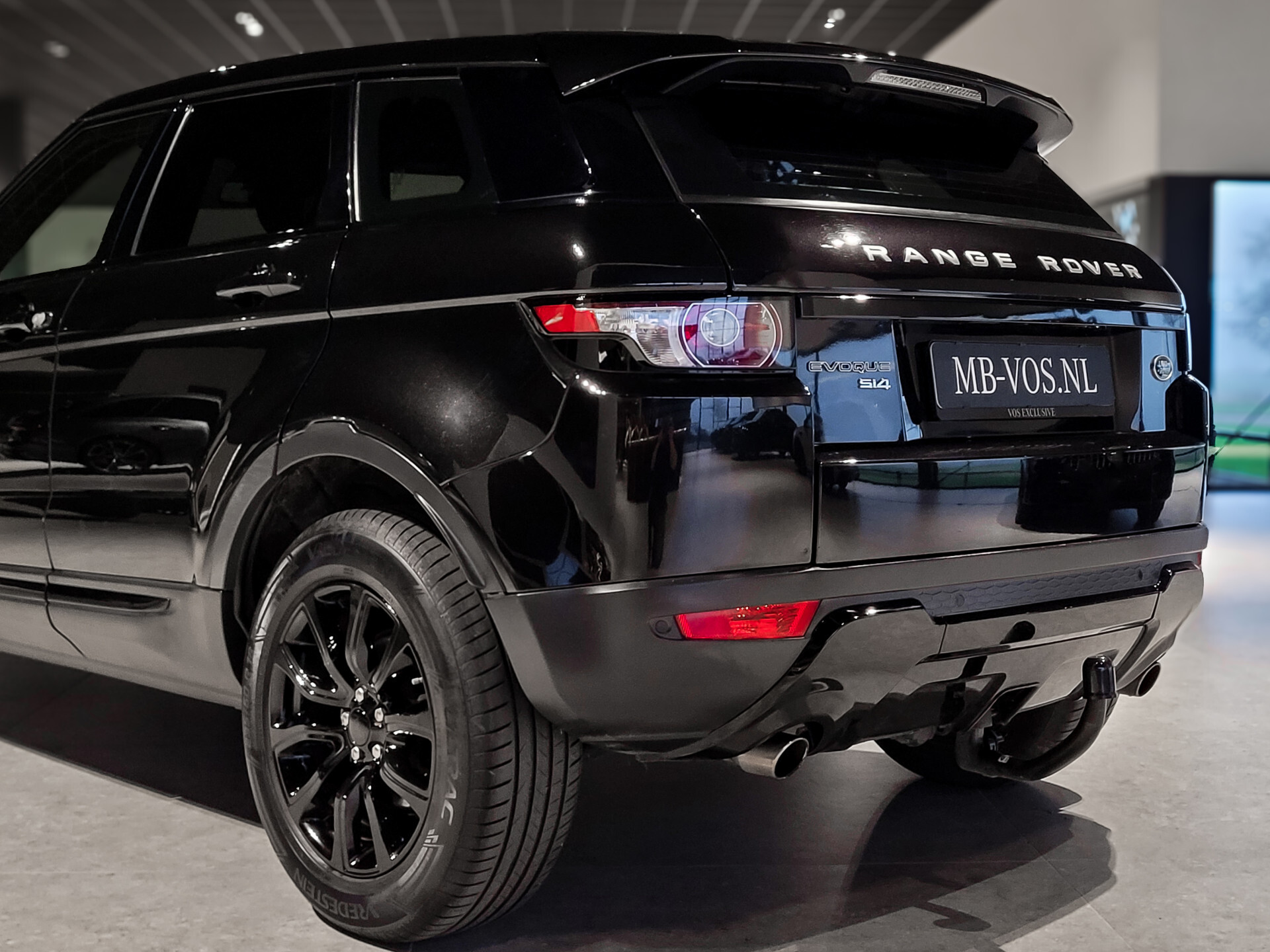 Land Rover Range Rover Evoque 2.0 Si 4WD Pure Business Edition Panorama | Meridian | Blackline | Trekhaak | NL Auto | New Service Foto 29