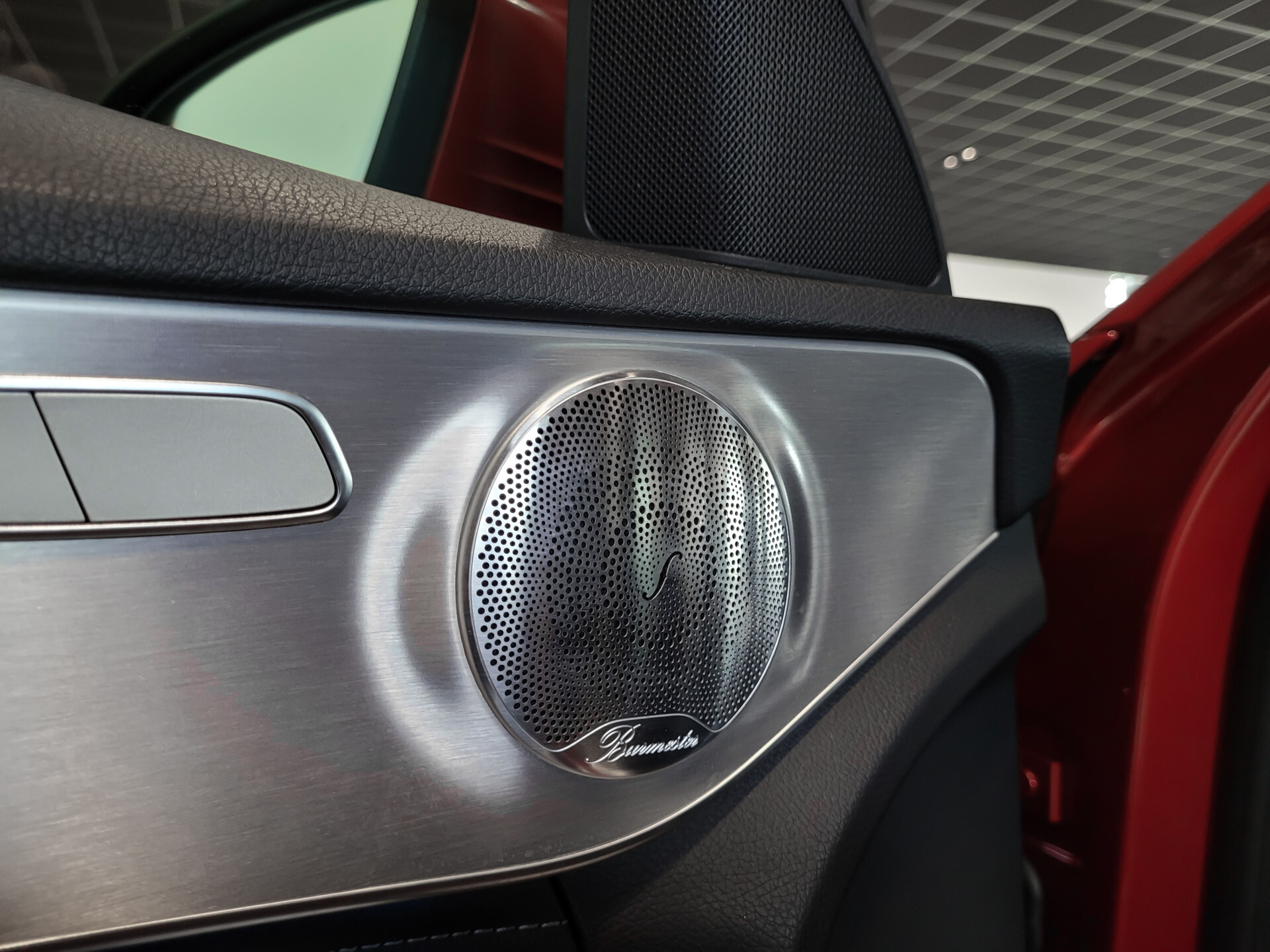 Mercedes-Benz C-Klasse Estate 350 e Lease Edition Distronic | Burmester | Leer | Trekhaak | Camera | Luchtvering | Sfeerverlichting Foto 14