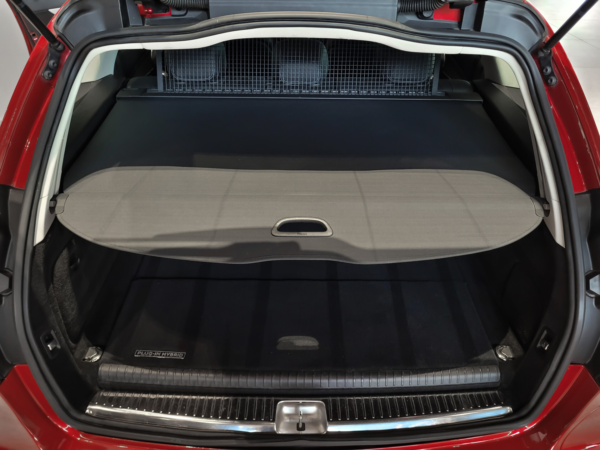 Mercedes-Benz C-Klasse Estate 350 e Lease Edition Distronic | Burmester | Leer | Trekhaak | Camera | Luchtvering | Sfeerverlichting Foto 29