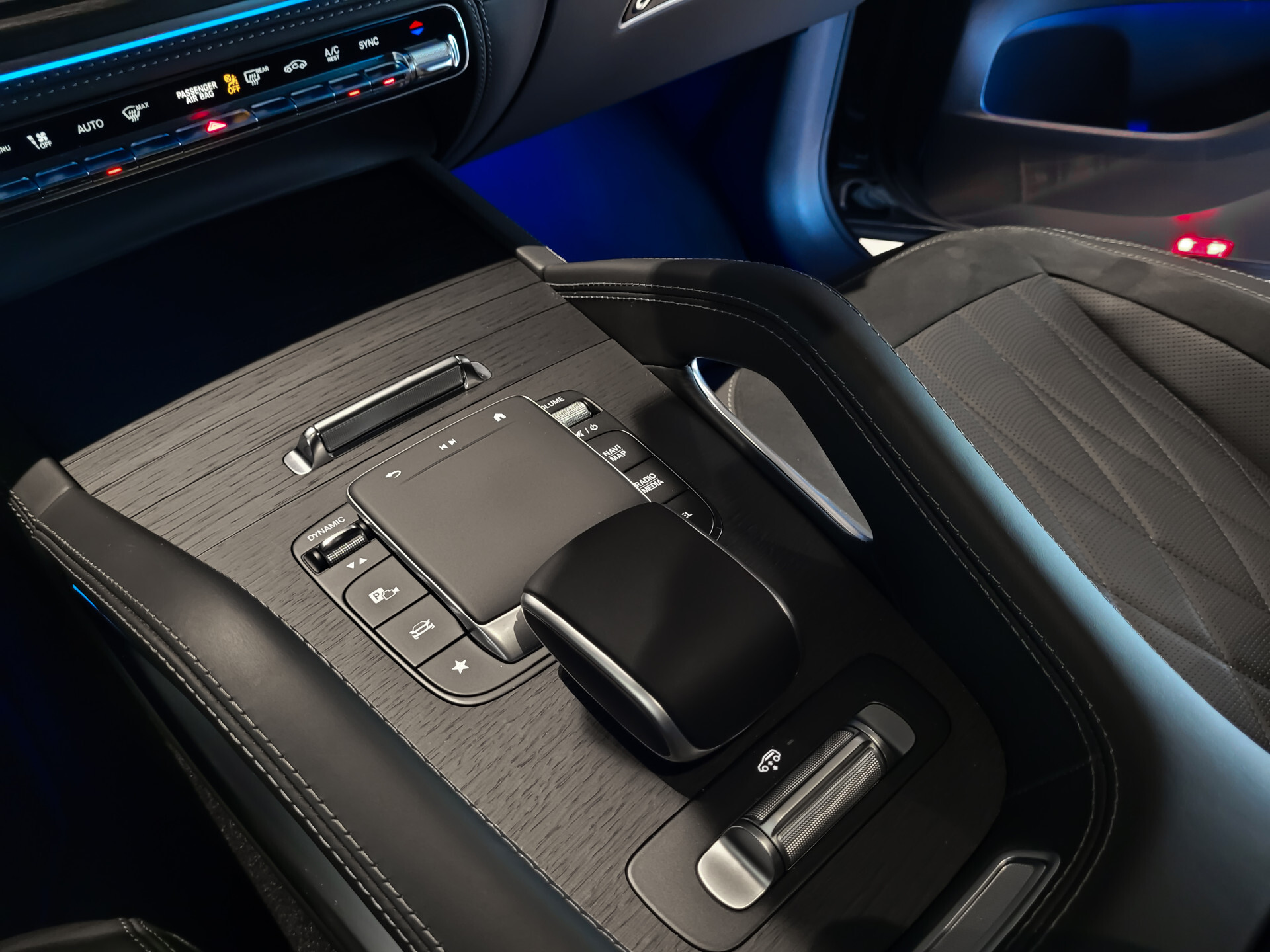 Mercedes-Benz GLE Coupé AMG 63 S 4MATIC+ Ceramic | Massage | Softclose | HUD | Ruitleder | DriversPack | ACC | Keyless | Burmester Foto 27