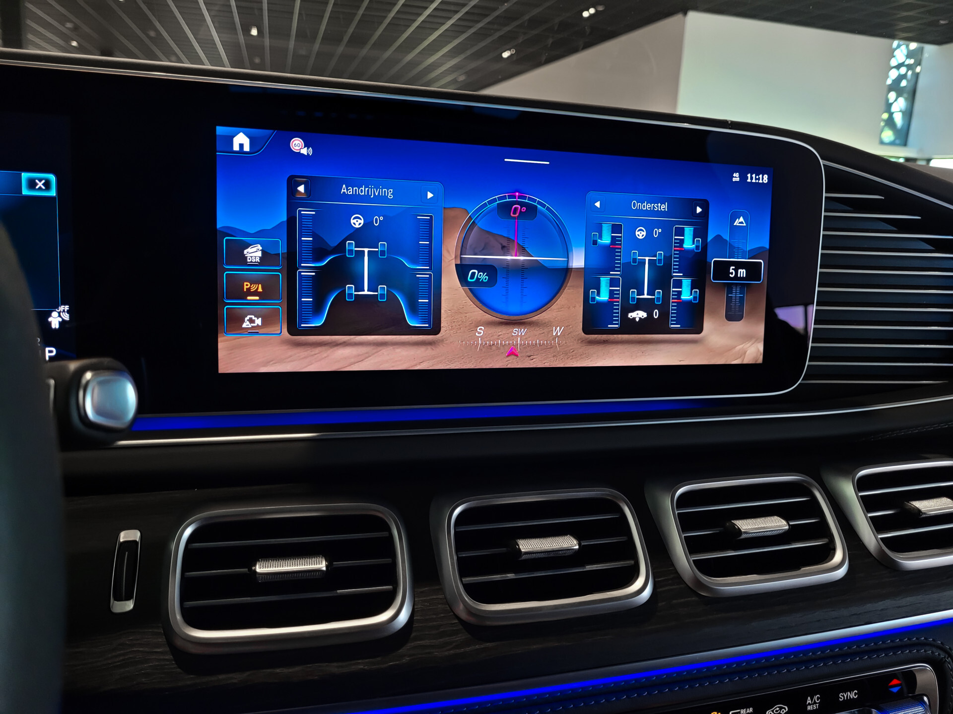 Mercedes-Benz GLE Coupé AMG 63 S 4MATIC+ Ceramic | Massage | Softclose | HUD | Ruitleder | DriversPack | ACC | Keyless | Burmester Foto 32