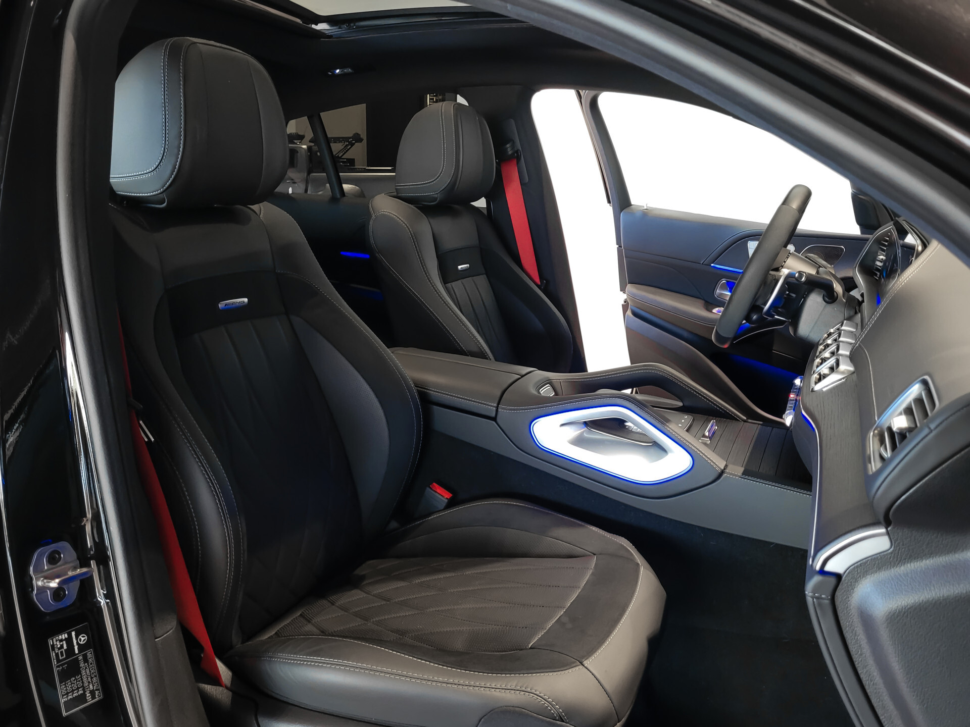 Mercedes-Benz GLE Coupé AMG 63 S 4MATIC+ Ceramic | Massage | Softclose | HUD | Ruitleder | DriversPack | ACC | Keyless | Burmester Foto 6