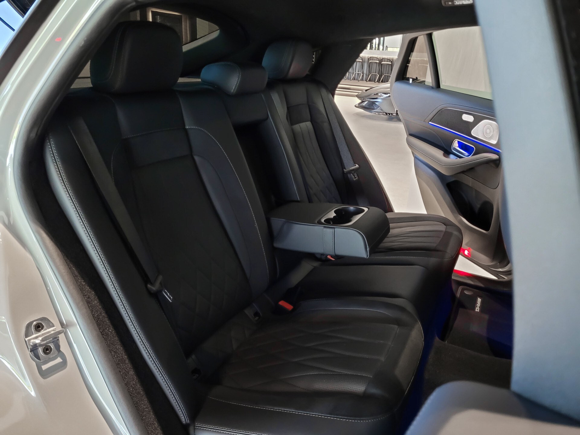 Mercedes-Benz GLE Coupé AMG 63 S 4MATIC+ Carbon | Massage | Softclose | HUD | Ruitleder | DriversPack | ACC | Keyless | Burmester Foto 7