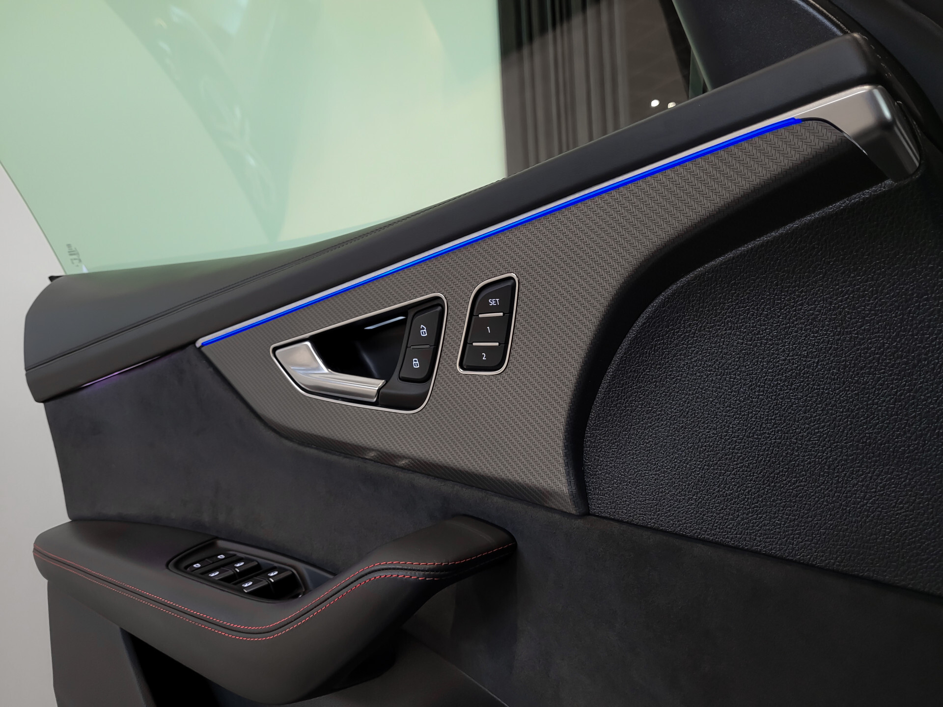 Audi RSQ8-R ABT 1 OF 125 740pk Gletscherwit metallic | Carbon | B&O | Massage | BTW Foto 13