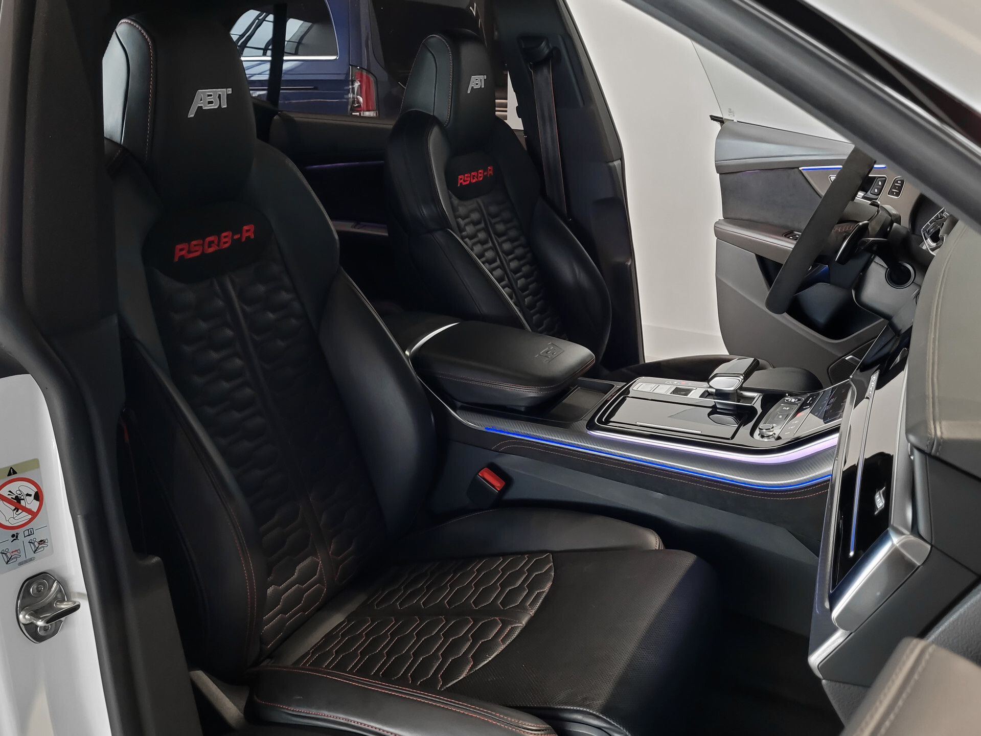 Audi RSQ8-R ABT 1 OF 125 740pk Gletscherwit metallic | Carbon | B&O | Massage | BTW Foto 6