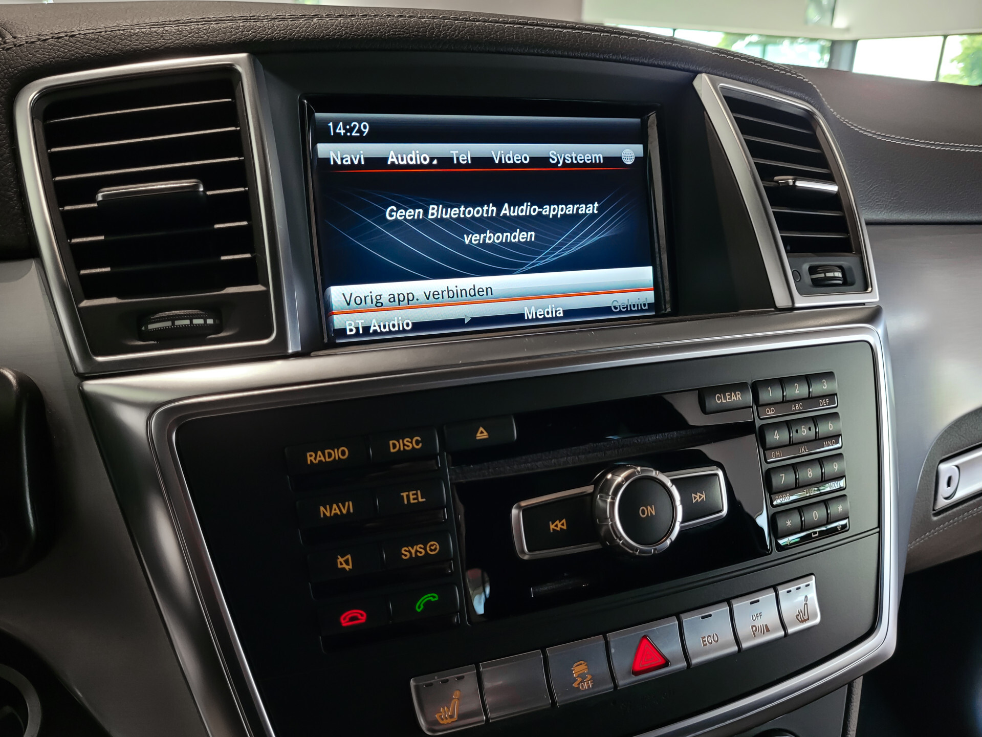 Mercedes-Benz M-Klasse 350 4-M AMG Luchtvering | ACC | Harman-Kardon | Trekhaak | Camera | Memory | Schuifdak Foto 13