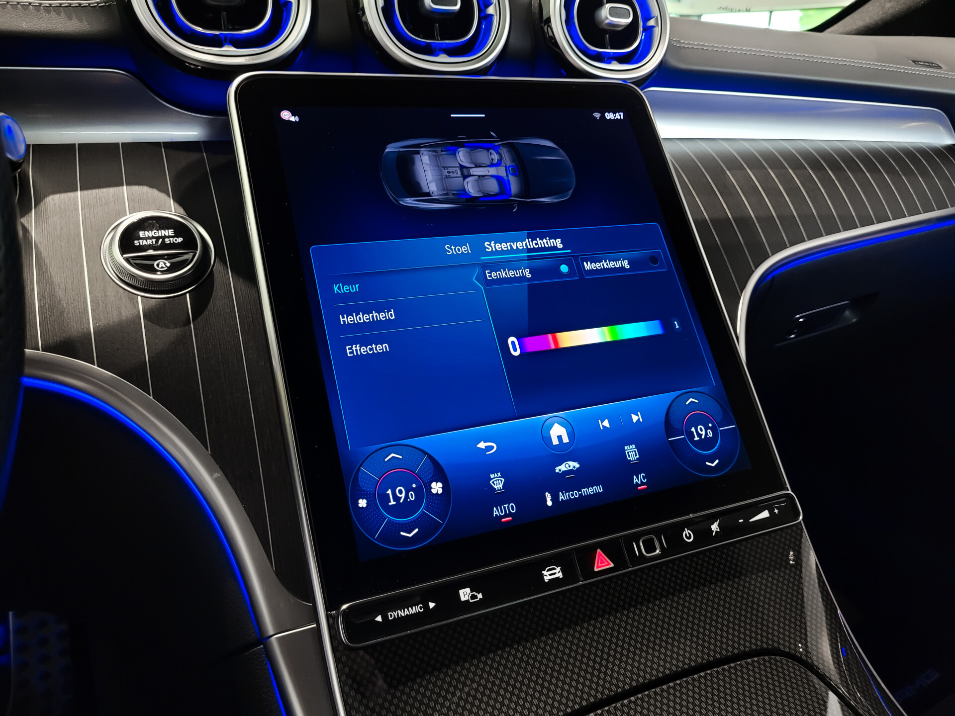 Mercedes-Benz CLE Coupé 200 AMG Night | Panorama | Distronic | Keyless | Digital Light | Burmester 3D | Mem | Verw-stuur | 20" Foto 18