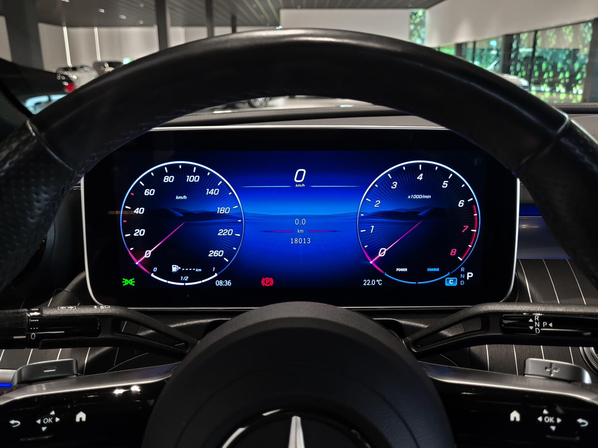 Mercedes-Benz CLE Coupé 200 AMG Night | Panorama | Distronic | Keyless | Digital Light | Burmester 3D | Mem | Verw-stuur | 20" Foto 21