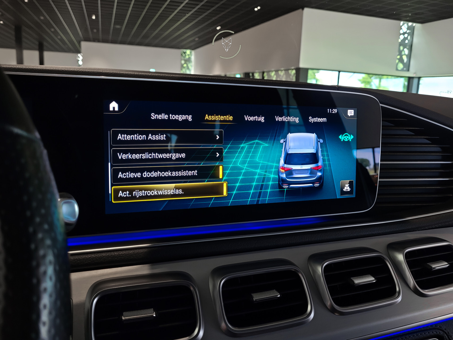 Mercedes-Benz GLE 400 d 4-M AMG Night | Luchtvering | Panorama | HUD | Standkachel | Burmester | Trekhaak | 22" Foto 25