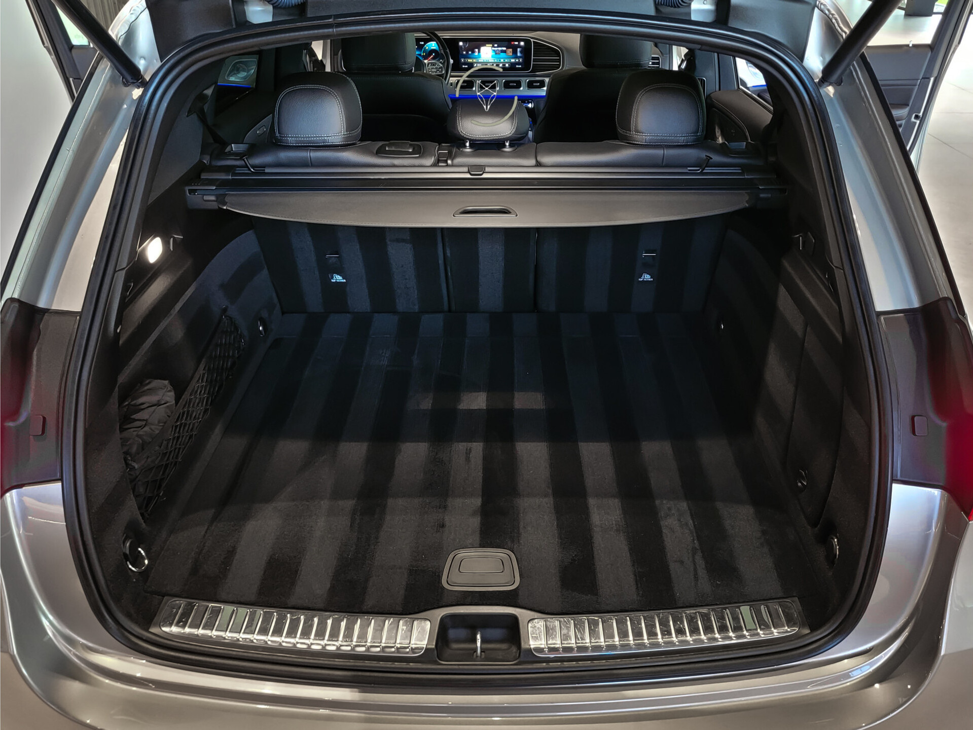 Mercedes-Benz GLE 400 d 4-M AMG Night | Luchtvering | Panorama | HUD | Standkachel | Burmester | Trekhaak | 22" Foto 39