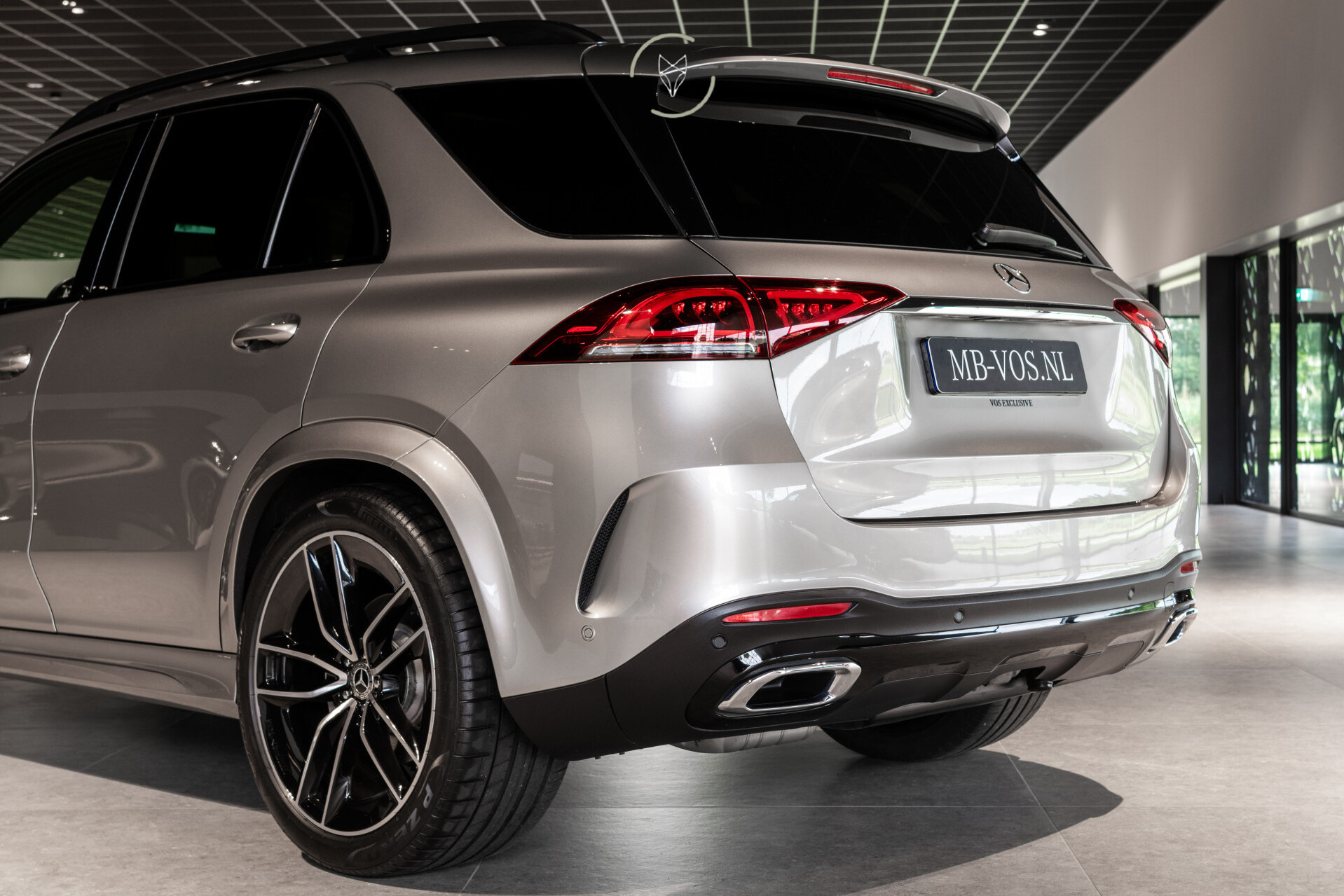 Mercedes-Benz GLE 400 d 4-M AMG Night | Luchtvering | Panorama | HUD | Standkachel | Burmester | Trekhaak | 22" Foto 41