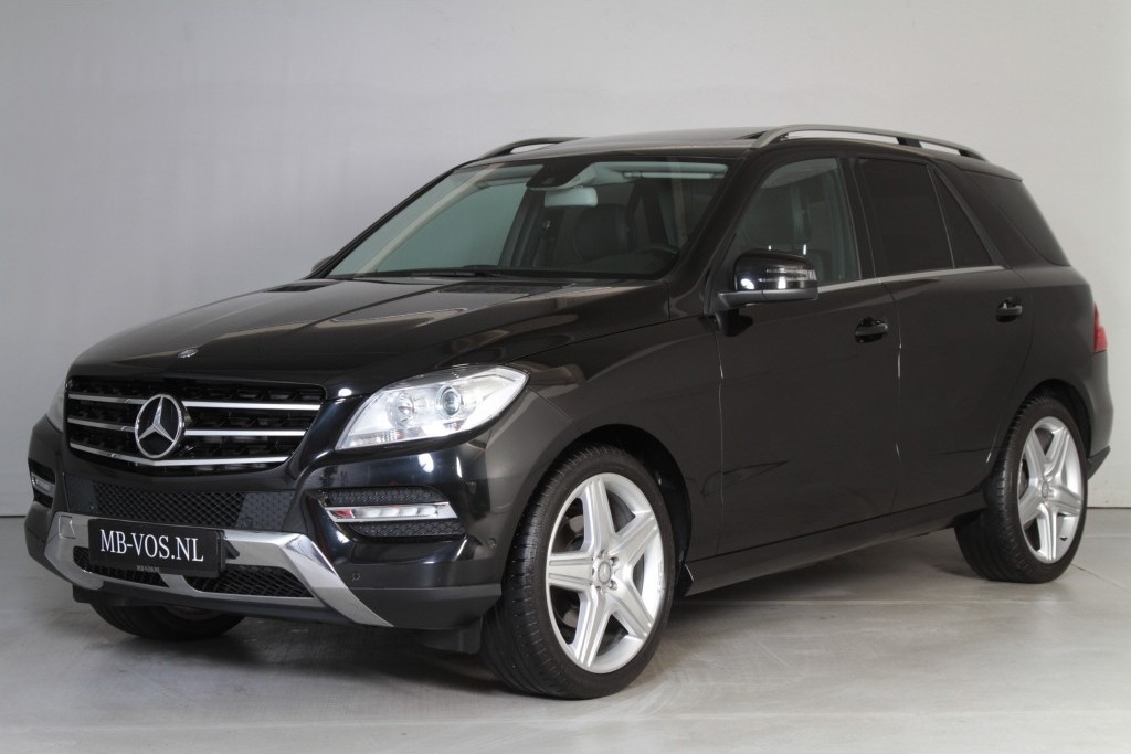 Mercedes-Benz M-Klasse 350 Bluetec 4-M Luchtvering/Comand/Dak/21"AMG/Trekhaak Aut7 Foto 1