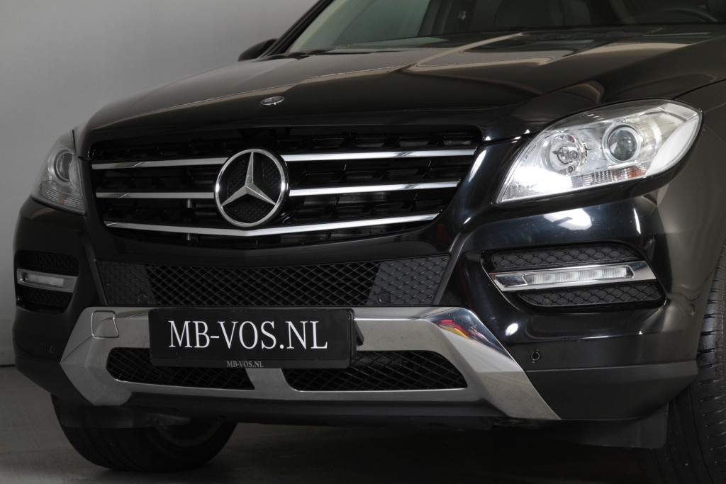 Mercedes-Benz M-Klasse 350 Bluetec 4-M Luchtvering/Comand/Dak/21"AMG/Trekhaak Aut7 Foto 17