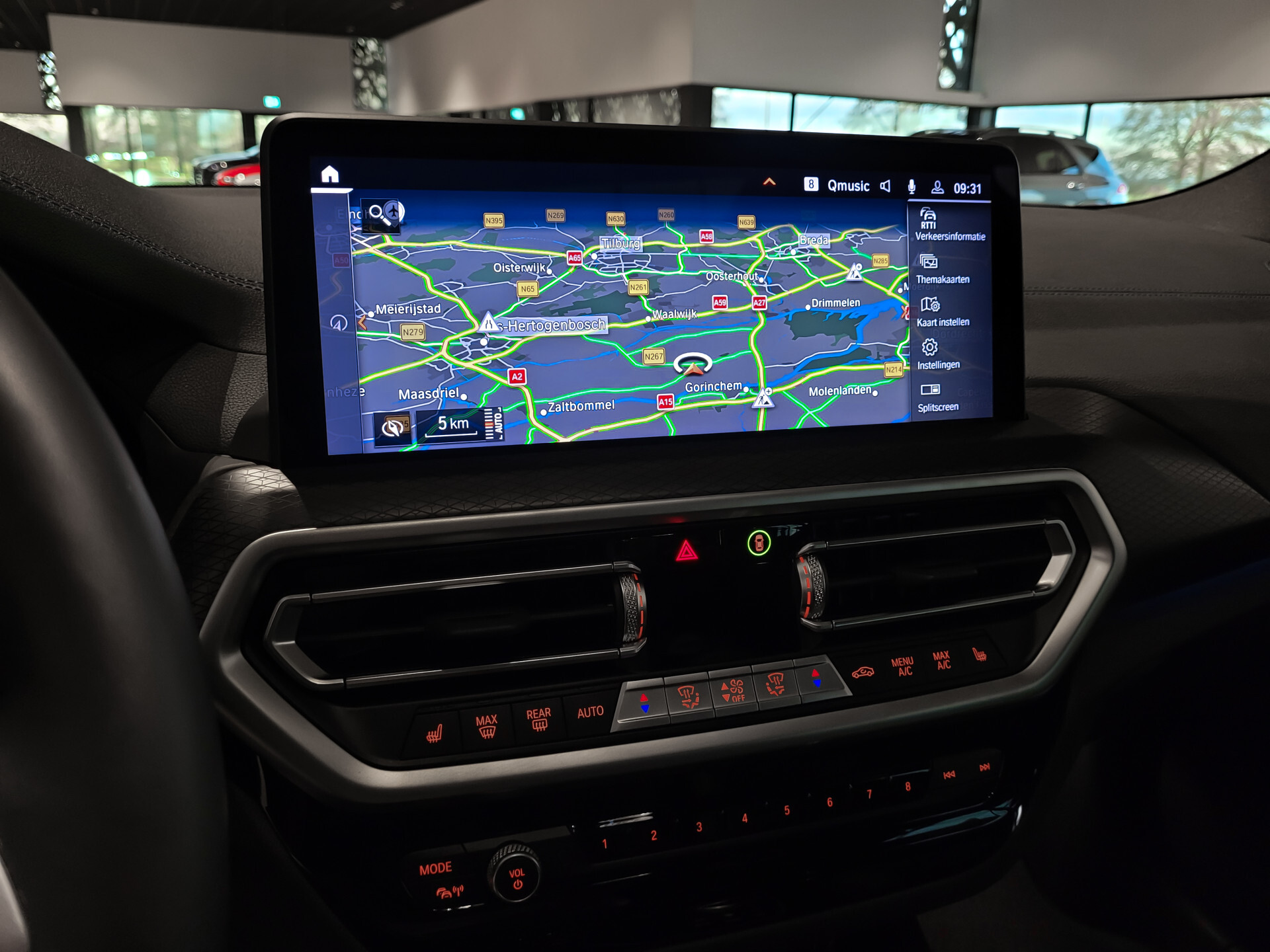 BMW iX3 FACELIFT M Sport High Executive 80 kWh Shadow | Driving Assistant | Keyless | HUD | Laser | Harman-Kardon | Pano | Sfeerverlichting Foto 13