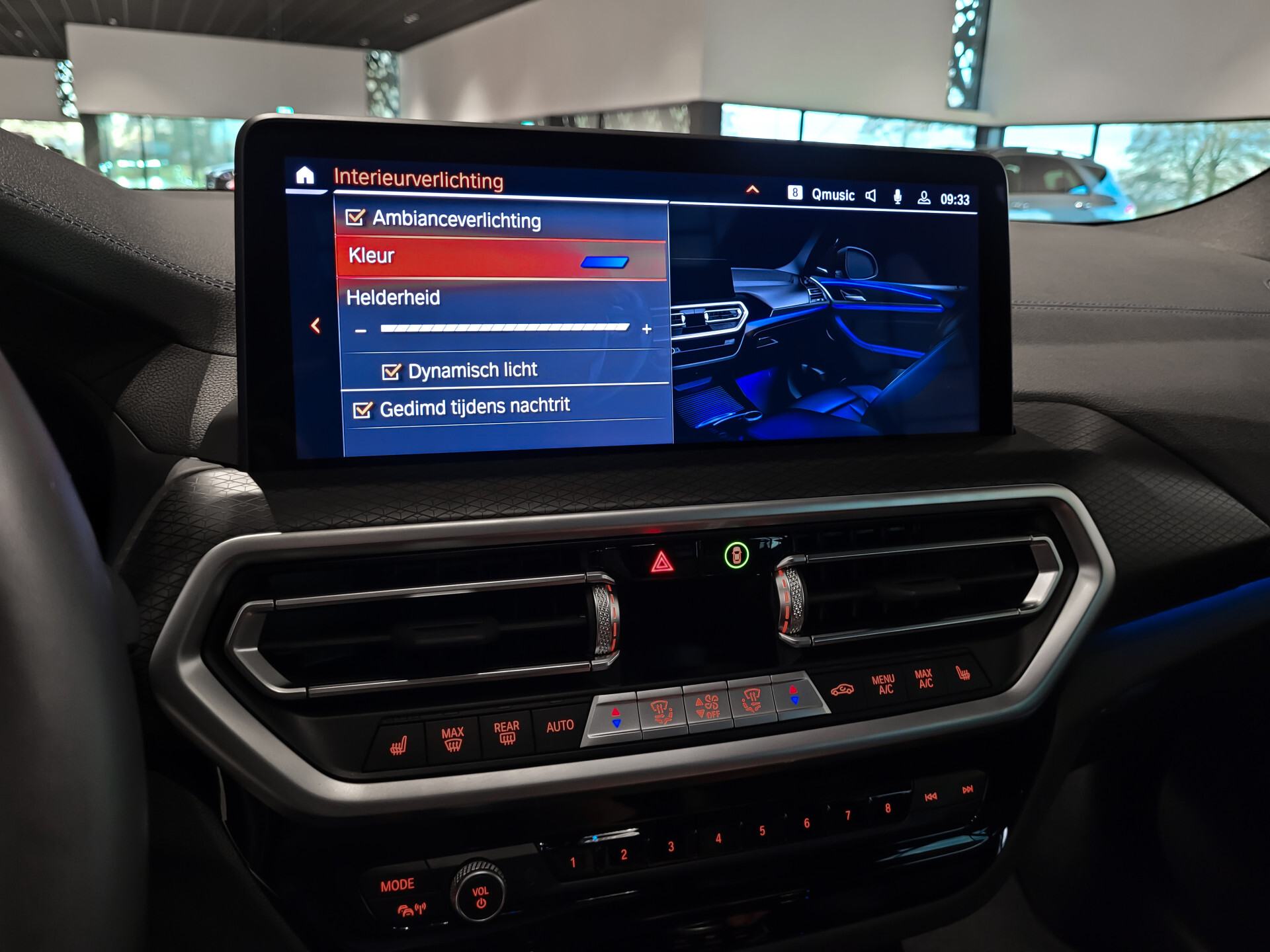 BMW iX3 FACELIFT M Sport High Executive 80 kWh Shadow | Driving Assistant | Keyless | HUD | Laser | Harman-Kardon | Pano | Sfeerverlichting Foto 23