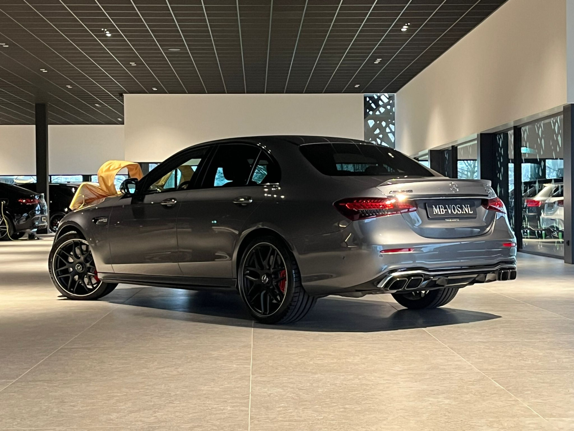 Mercedes-Benz E-Klasse 63 S AMG 4M+ Driverspack | Night | Massage | Stoelkoeling | Rij-assist | Keyless | HUD Aut9 . Foto 4