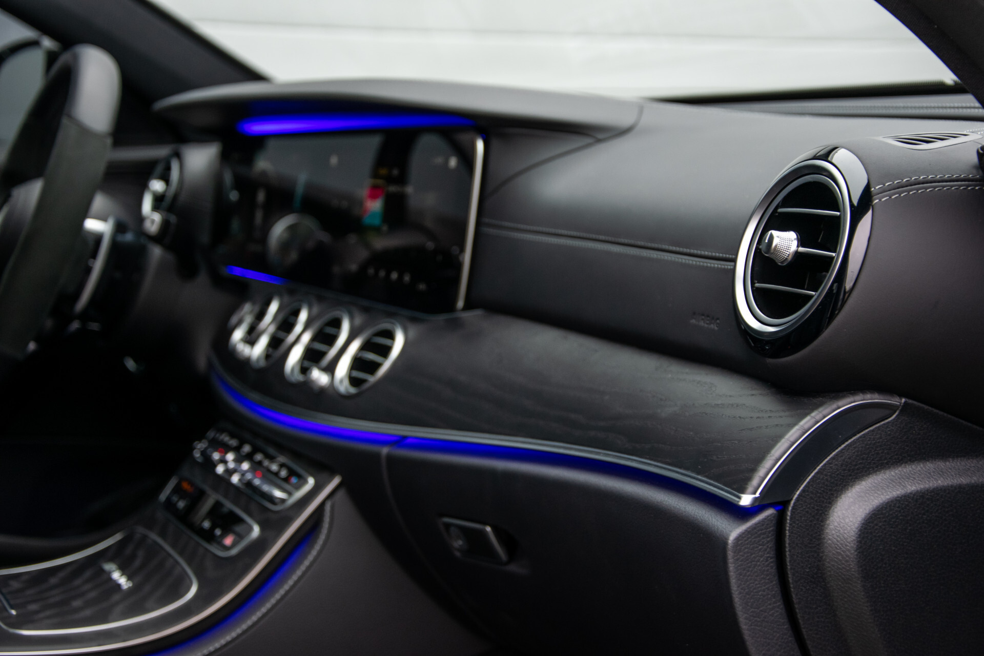 Mercedes-Benz E-Klasse 63 S AMG 4M+ Driverspack | Night | Massage | Stoelkoeling | Rij-assist | Keyless | HUD Aut9 . Foto 40