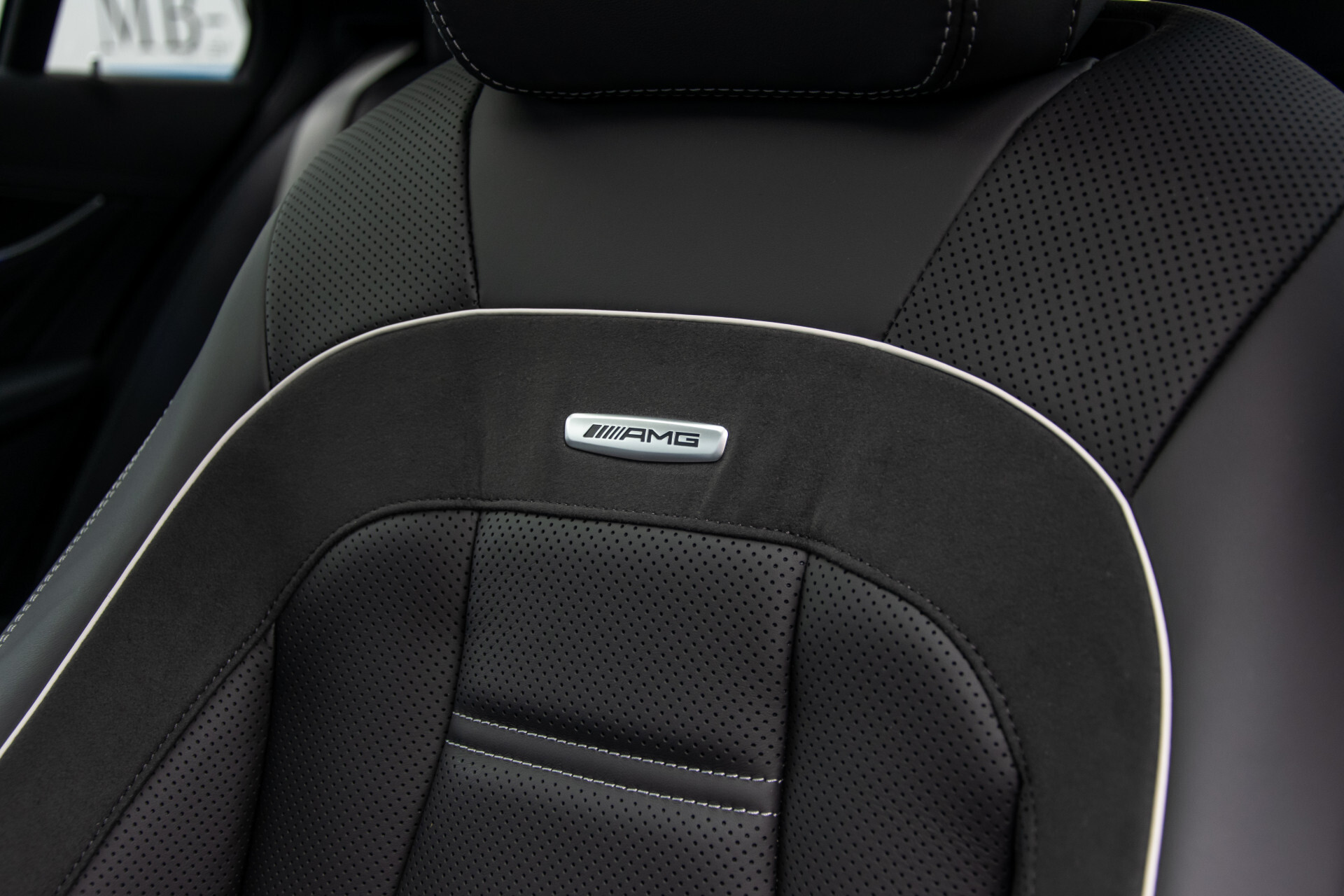 Mercedes-Benz E-Klasse 63 S AMG 4M+ Driverspack | Night | Massage | Stoelkoeling | Rij-assist | Keyless | HUD Aut9 . Foto 42