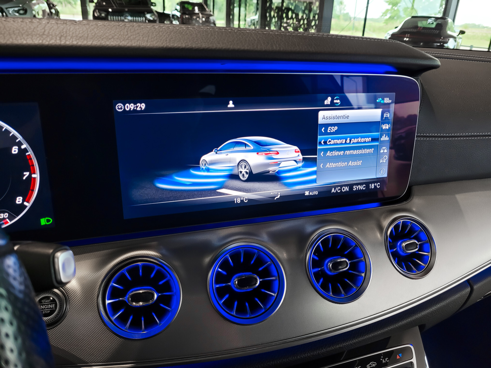 Mercedes-Benz E-Klasse Coupé 200 AMG Night | Panorama | Widescreen | Camera | Carplay | Ambient | New Service Aut9 Foto 17