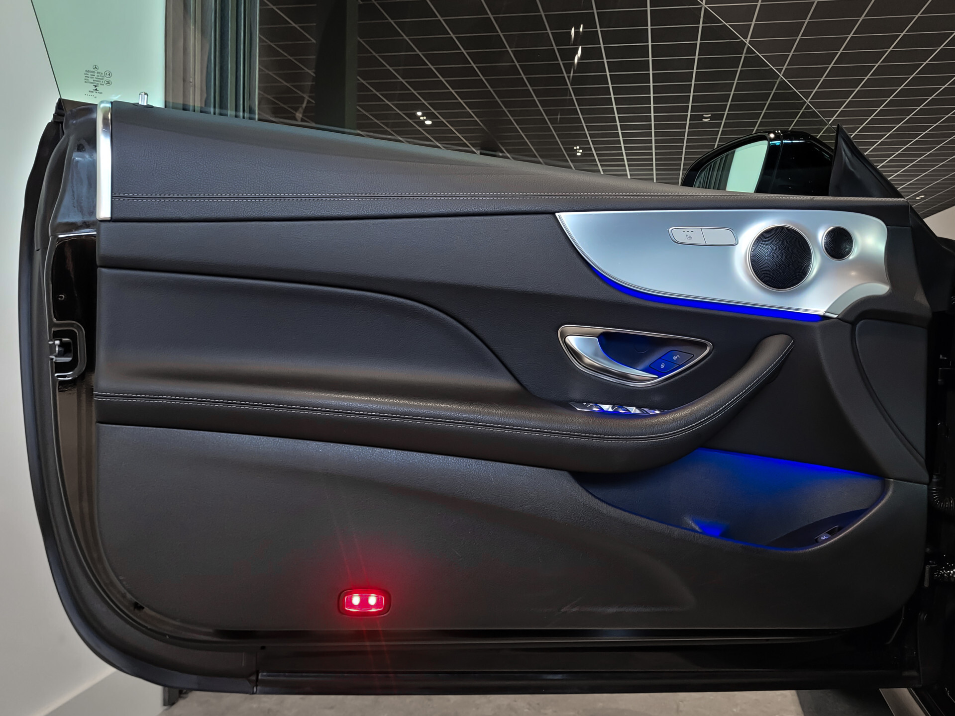 Mercedes-Benz E-Klasse Coupé 200 AMG Night | Panorama | Widescreen | Camera | Carplay | Ambient | New Service Aut9 Foto 8