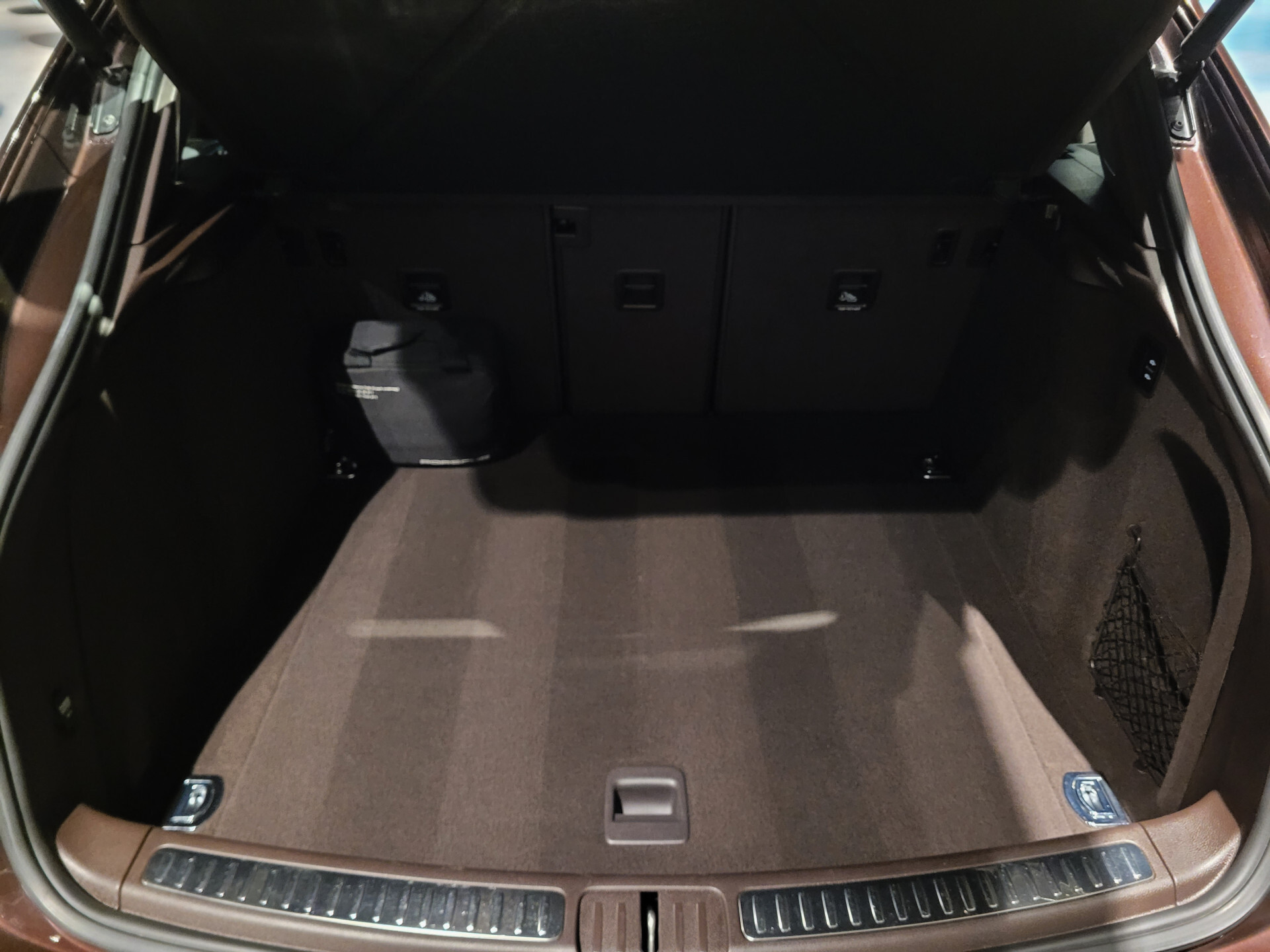 Porsche Macan 3.6 Turbo 400pk Luchtvering | Panorama | 18-voudige stoelen | Bose | 1ste eigenaar | NL Auto | Volleder | Glascoating Foto 31