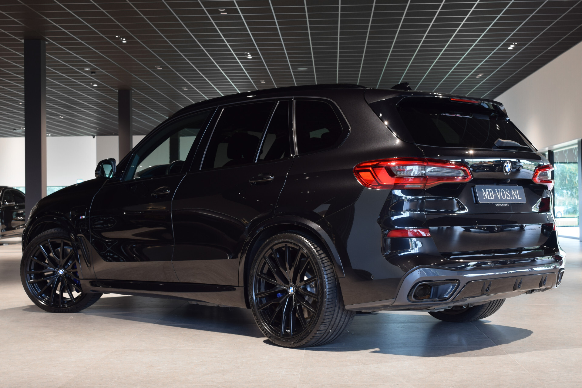 BMW X5 xDrive45e M Sport Active Steering | Luchtvering | ACC | Shadow | High Executive | Comfortacces | 22" | Harman-Kardon Foto 2