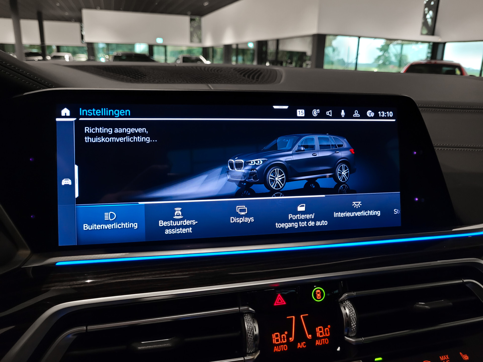 BMW X5 xDrive45e M Sport Active Steering | Luchtvering | ACC | Shadow | High Executive | Comfortacces | 22" | Harman-Kardon Foto 20