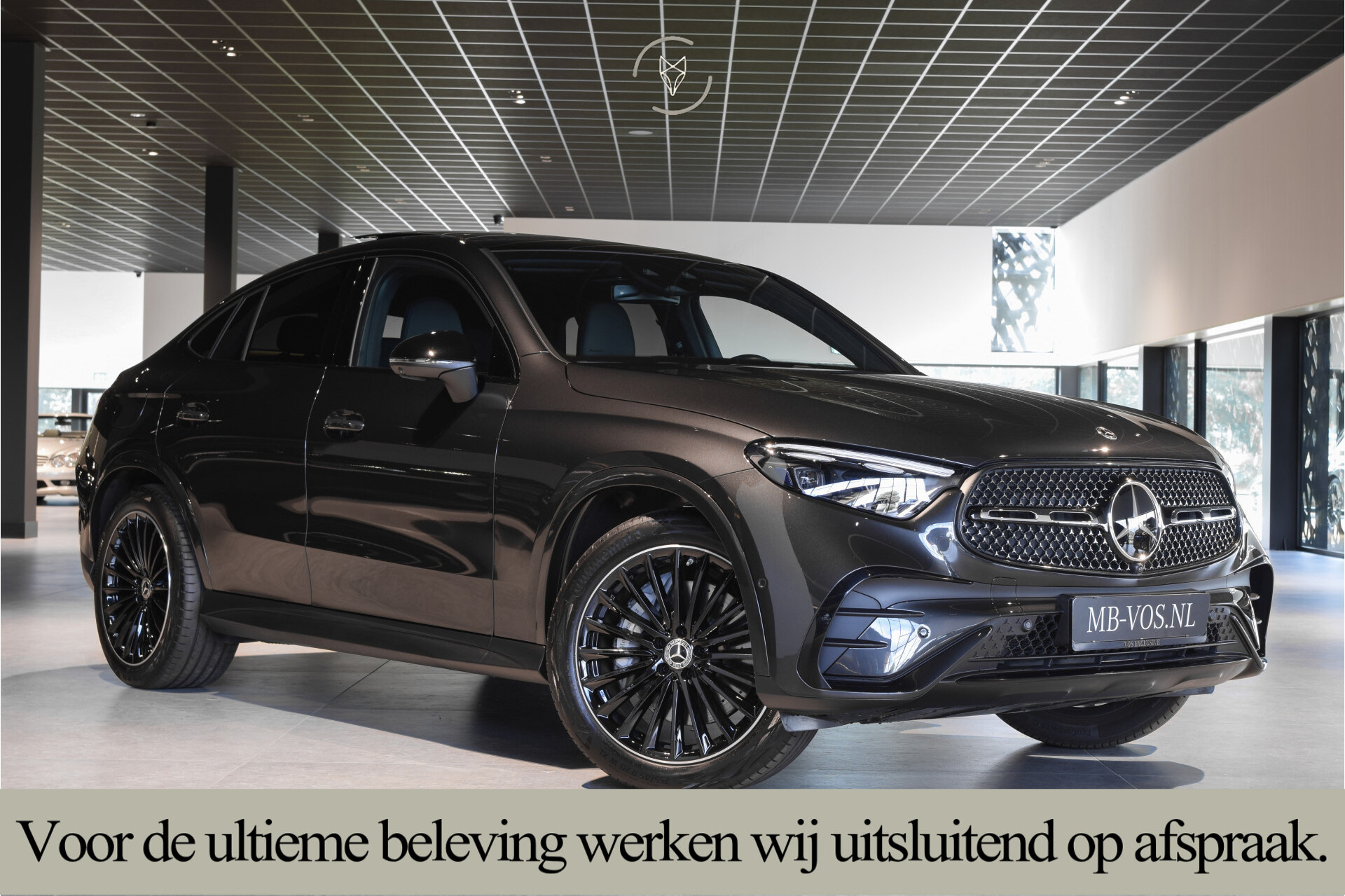 Mercedes-Benz GLC Coupé 300e 4-M AMG | Luchtvering | Achterassturing | ACC | Keyless | 360 | Mem | Burmester | Night | 20" | Night | Trekhaak | Premium Plus Foto 1