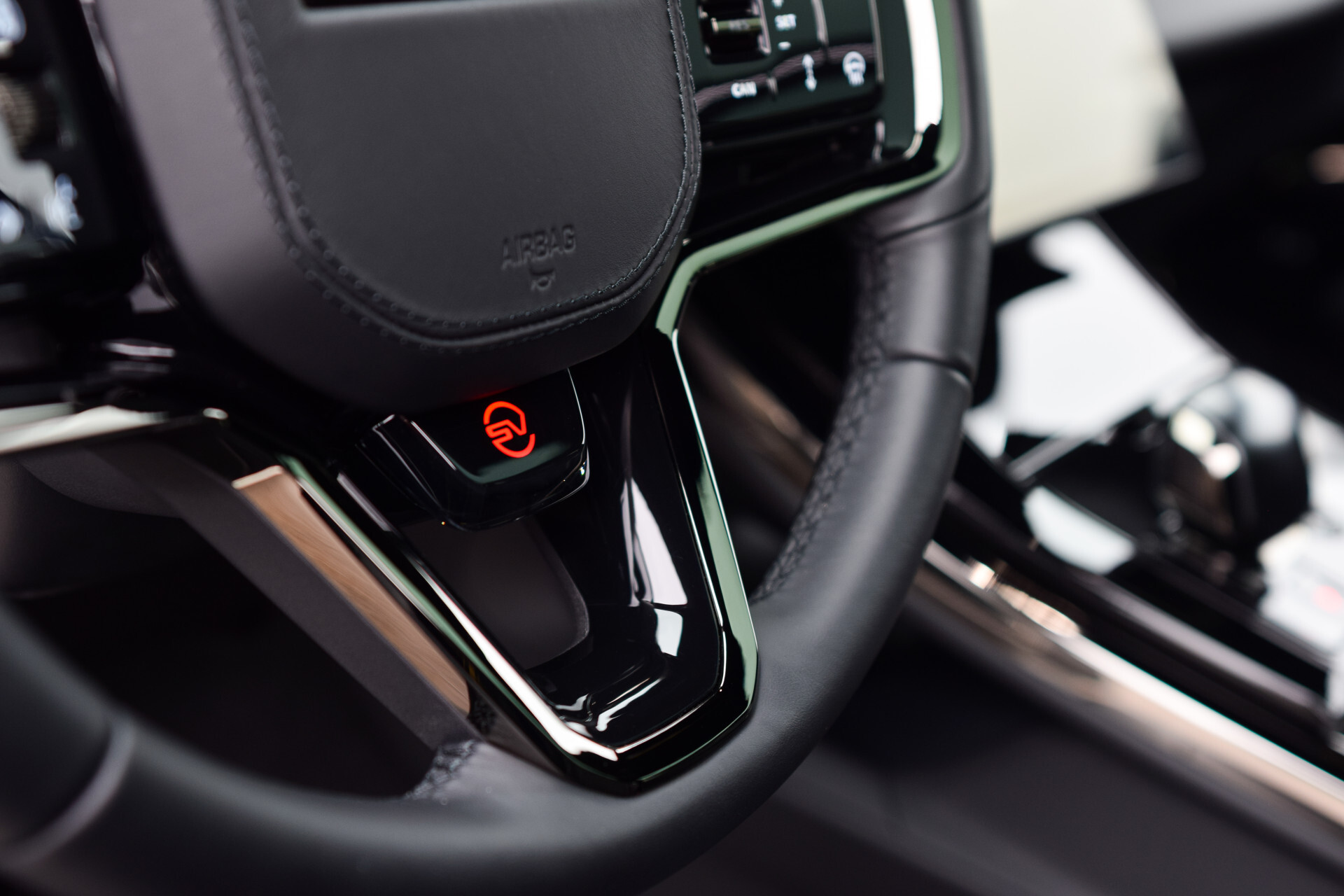 Land Rover Range Rover Sport 4.4 P635 SV Edition Two | Carbon wheels | Ceramic Brakes | Meridian Signature | NL auto Foto 16