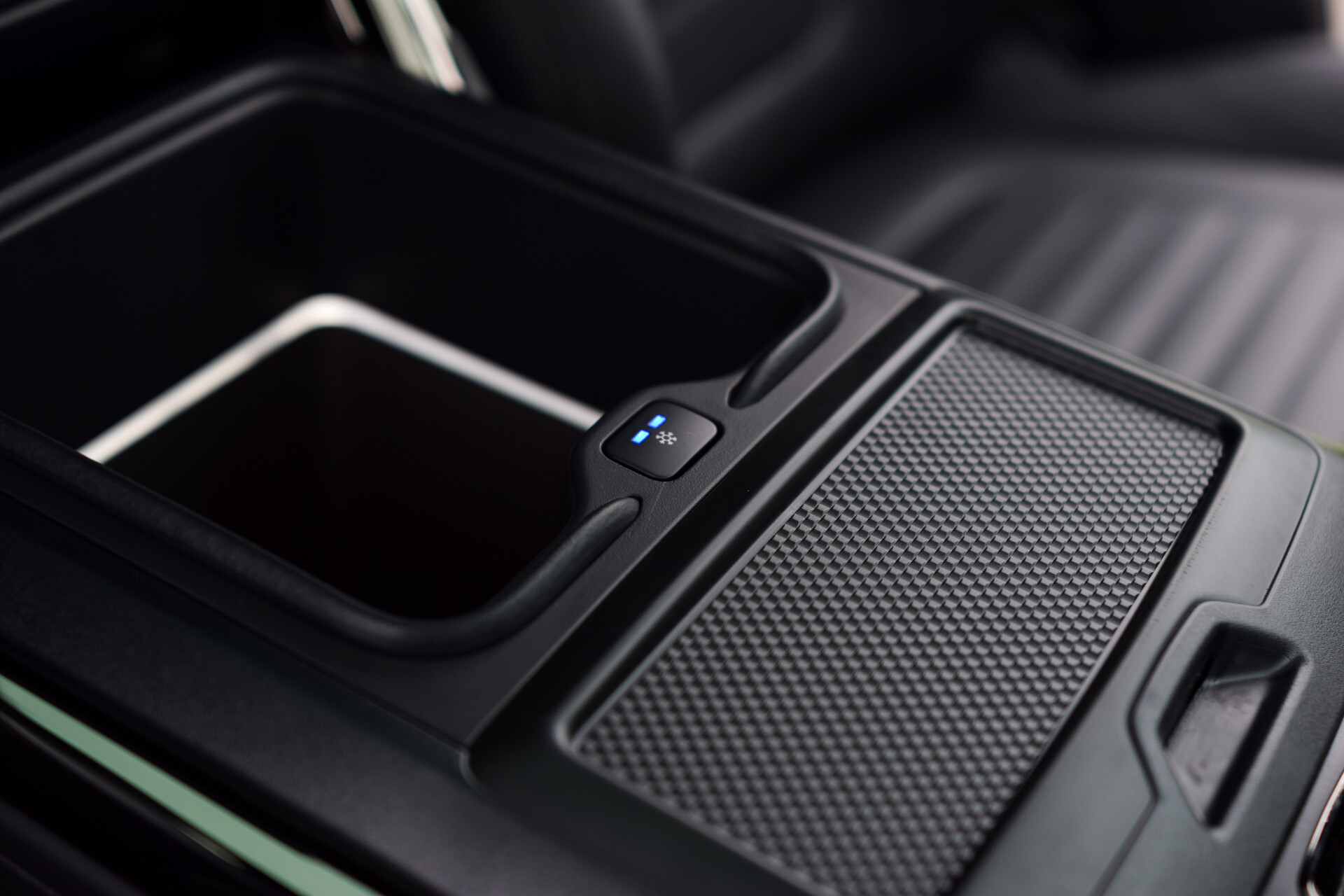 Land Rover Range Rover Sport 4.4 P635 SV Edition Two | Carbon wheels | Ceramic Brakes | Meridian Signature | NL auto Foto 33