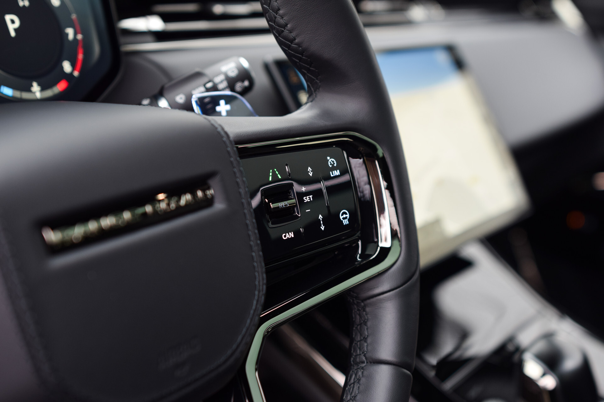 Land Rover Range Rover Sport 4.4 P635 SV Edition Two | Carbon wheels | Ceramic Brakes | Meridian Signature | NL auto Foto 36