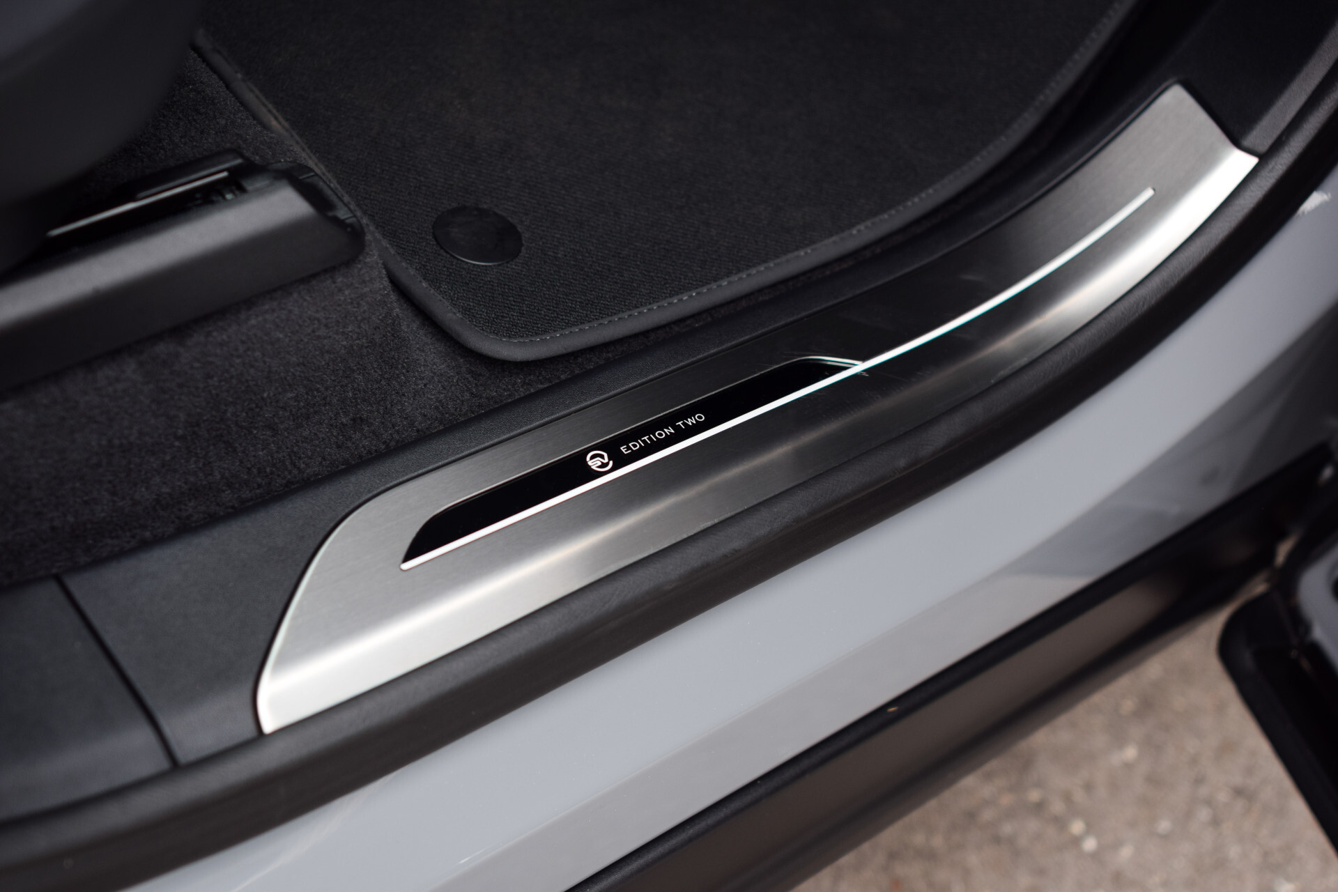 Land Rover Range Rover Sport 4.4 P635 SV Edition Two | Carbon wheels | Ceramic Brakes | Meridian Signature | NL auto Foto 40