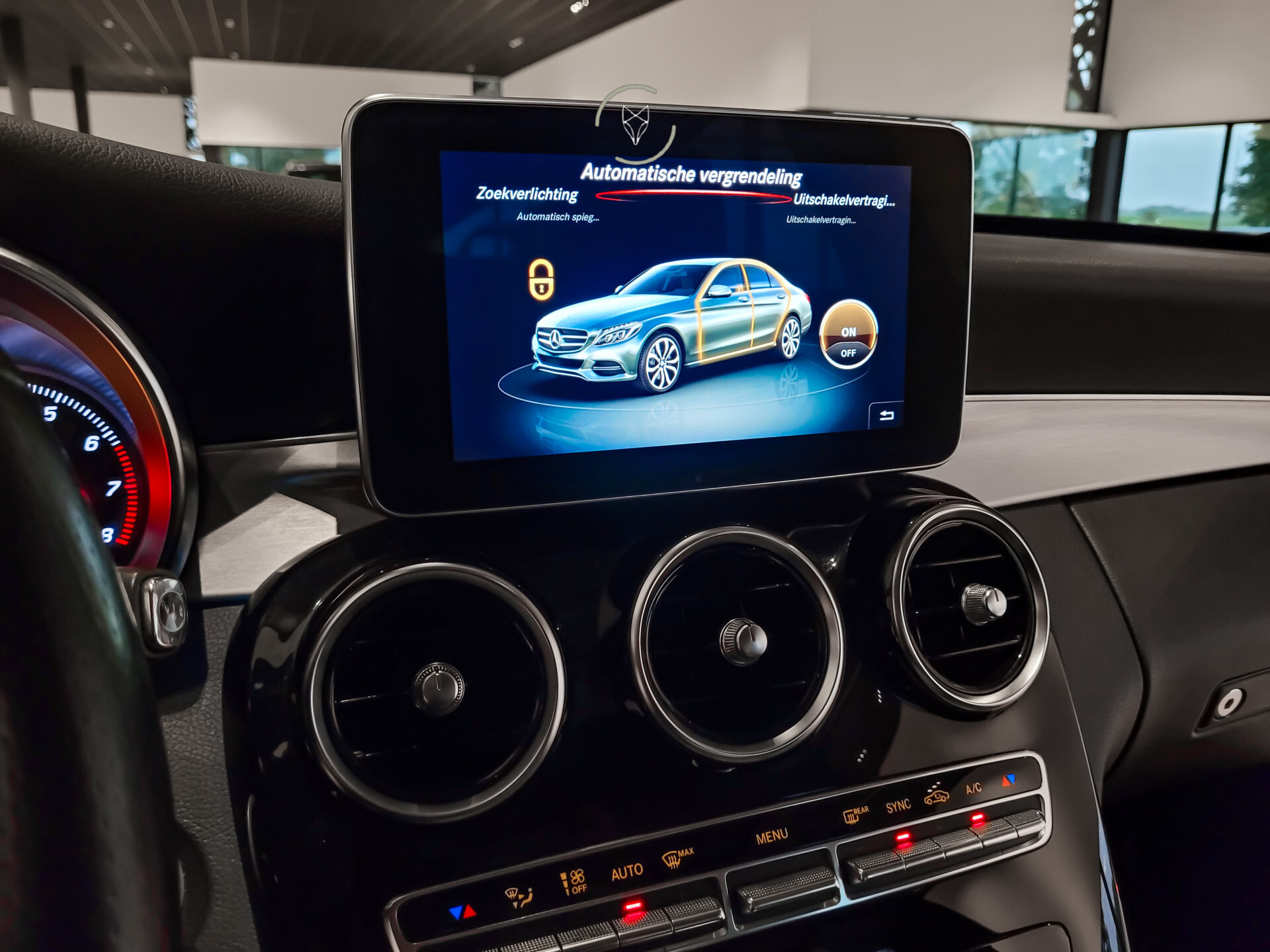 Mercedes-Benz C-Klasse 180 Avantgarde Schuifdak | ILS | Comand | Verw-stoelen | Spoorpakket | Sfeerverlichting | New Service Foto 23