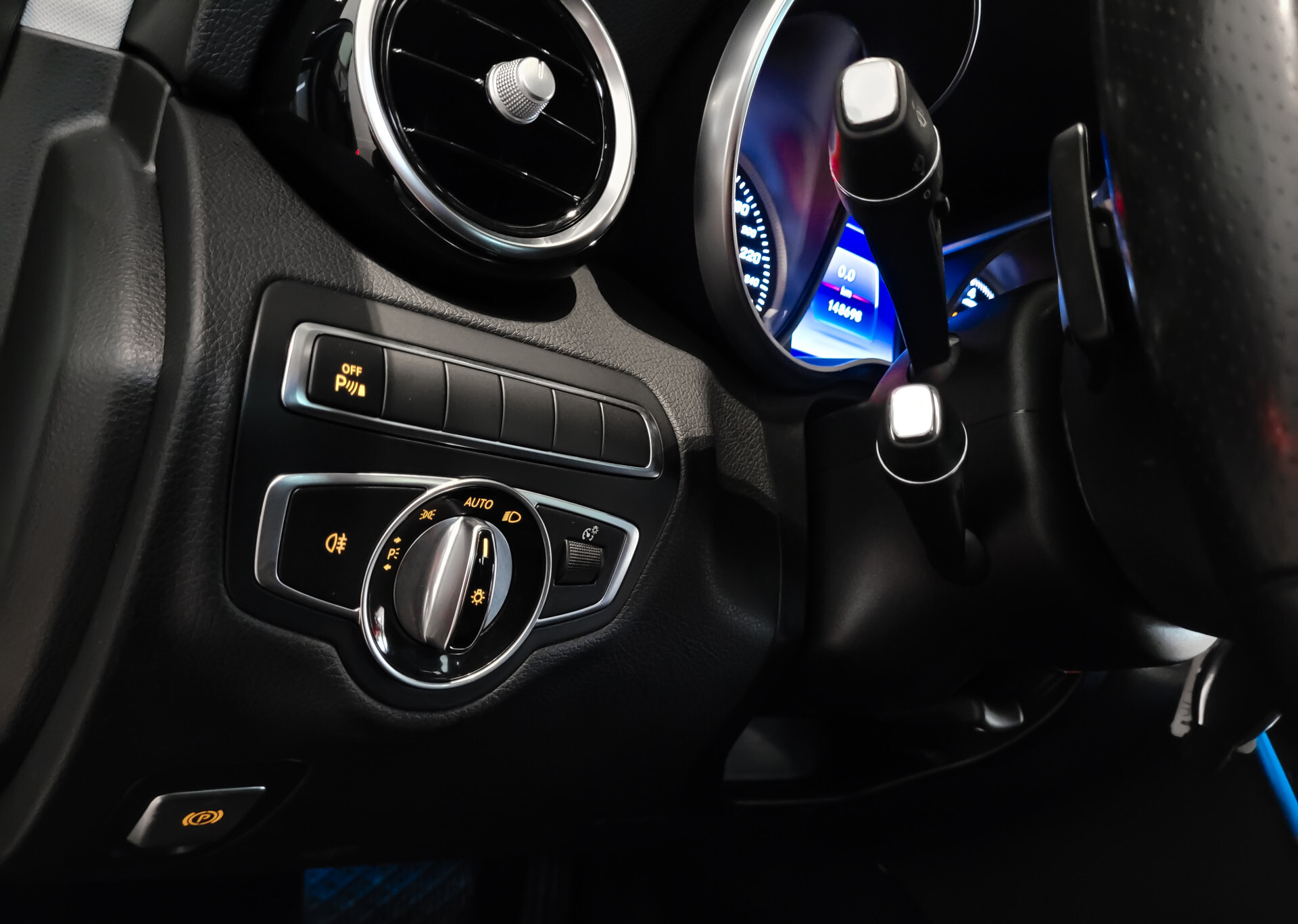 Mercedes-Benz C-Klasse Estate 350 e Avantgarde Airmatic | Camera | Verw-stoelen | Sfeerverlichting | Aut-kofferklep | New Service Foto 14