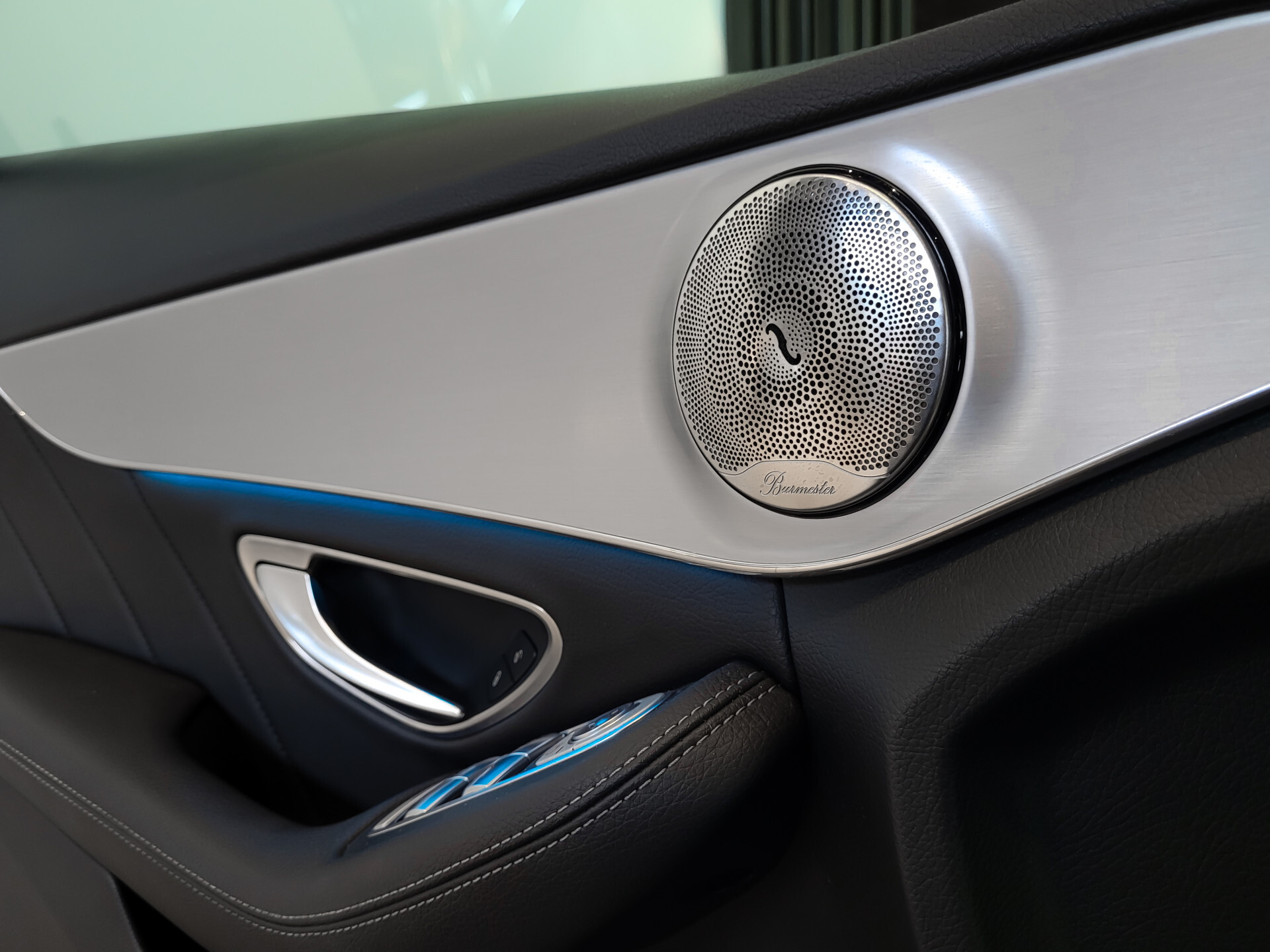 Mercedes-Benz C-Klasse Estate 180 AMG Sport Edition Leder | Sfeerverlichting | Aut-kofferklep | LED | 19" | New Service/APK Foto 10