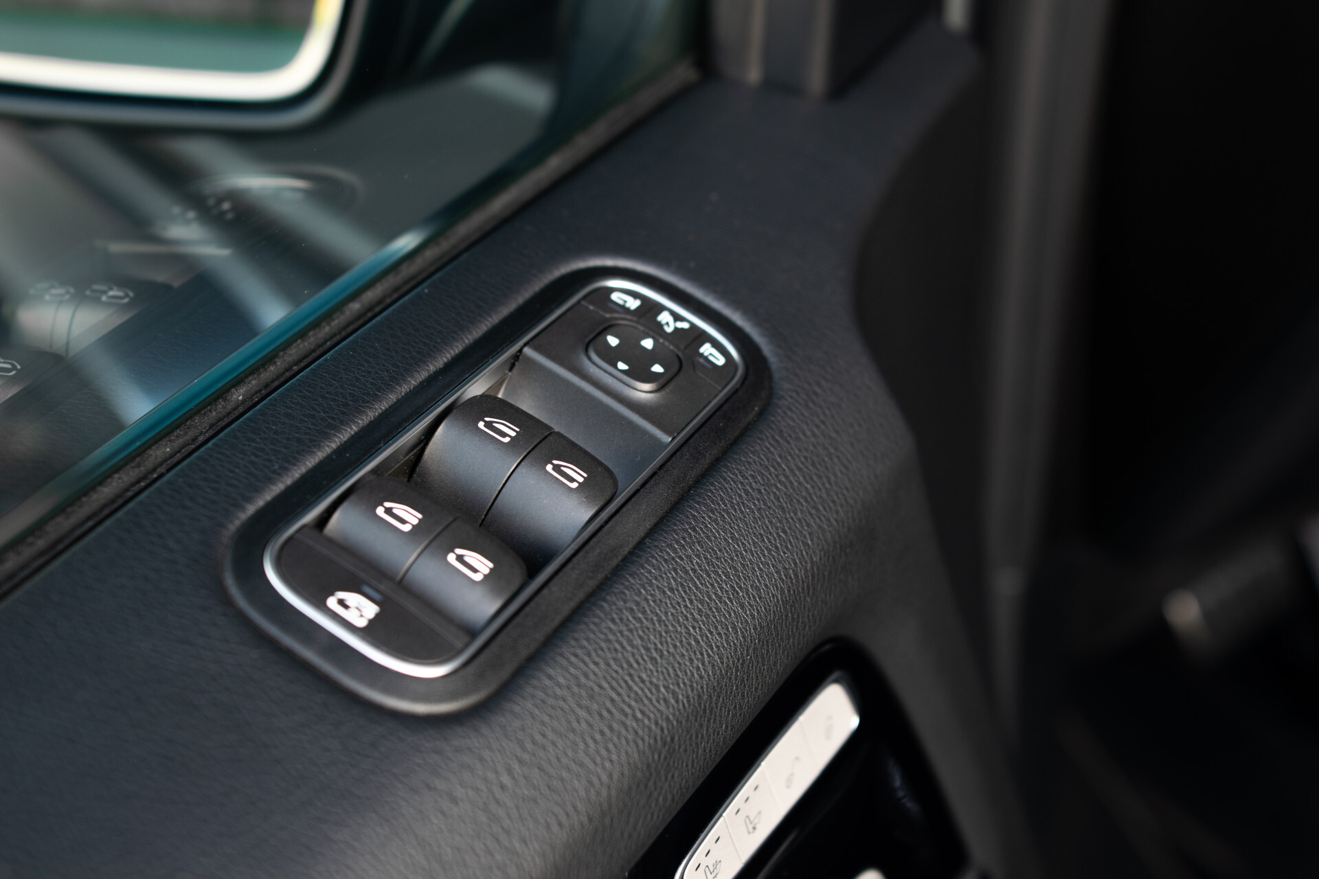 Mercedes-Benz G-Klasse 500 AMG Manufaktur | Nightpakket | Standkachel | Massage | Burmester Foto 11