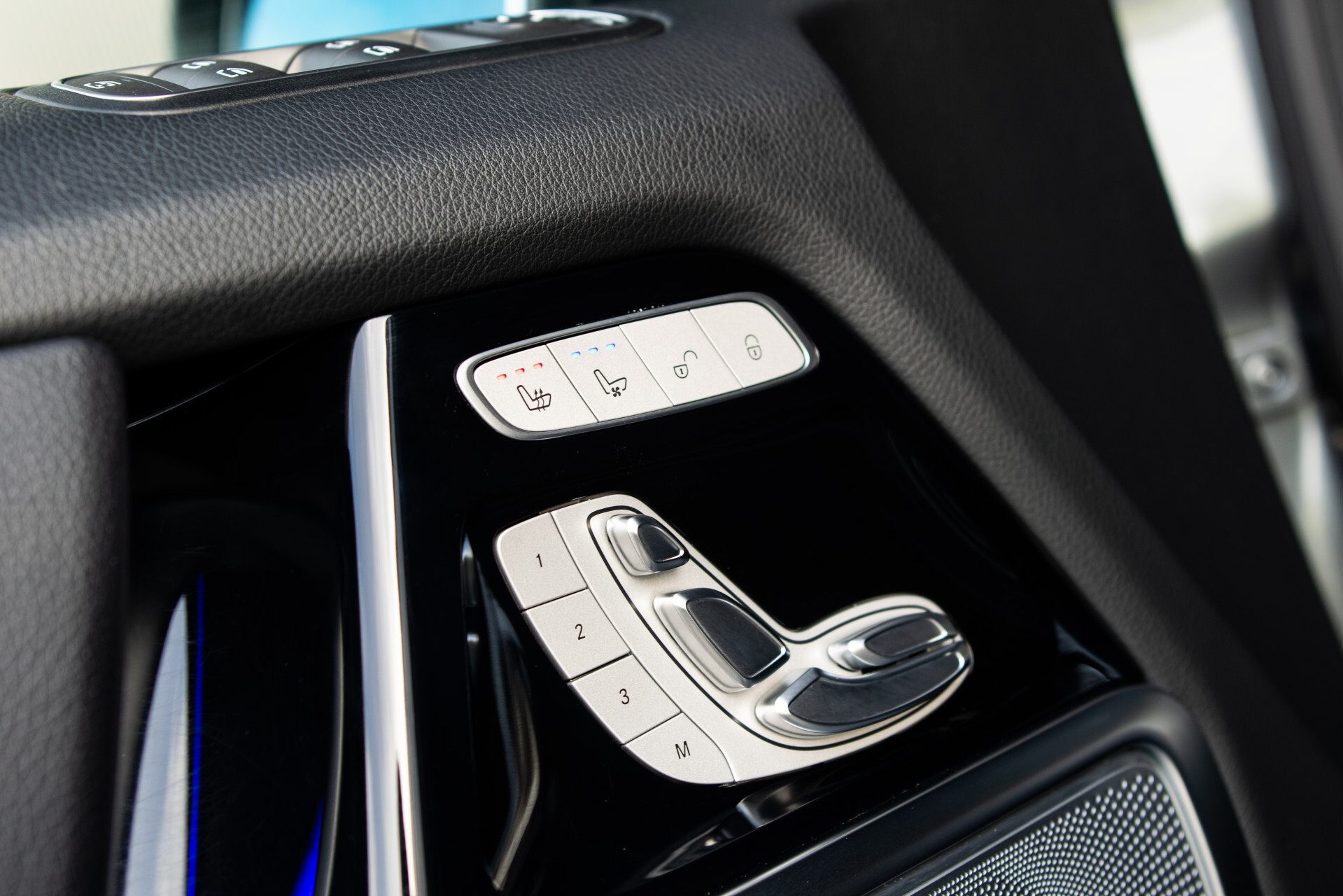 Mercedes-Benz G-Klasse 500 AMG Manufaktur | Nightpakket | Standkachel | Massage | Burmester Foto 13