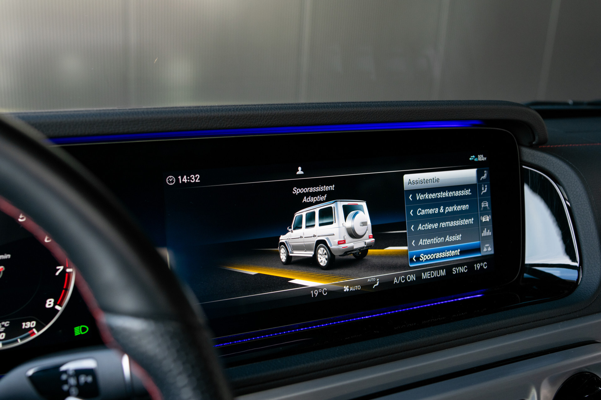 Mercedes-Benz G-Klasse 500 AMG Manufaktur | Nightpakket | Standkachel | Massage | Burmester Foto 30