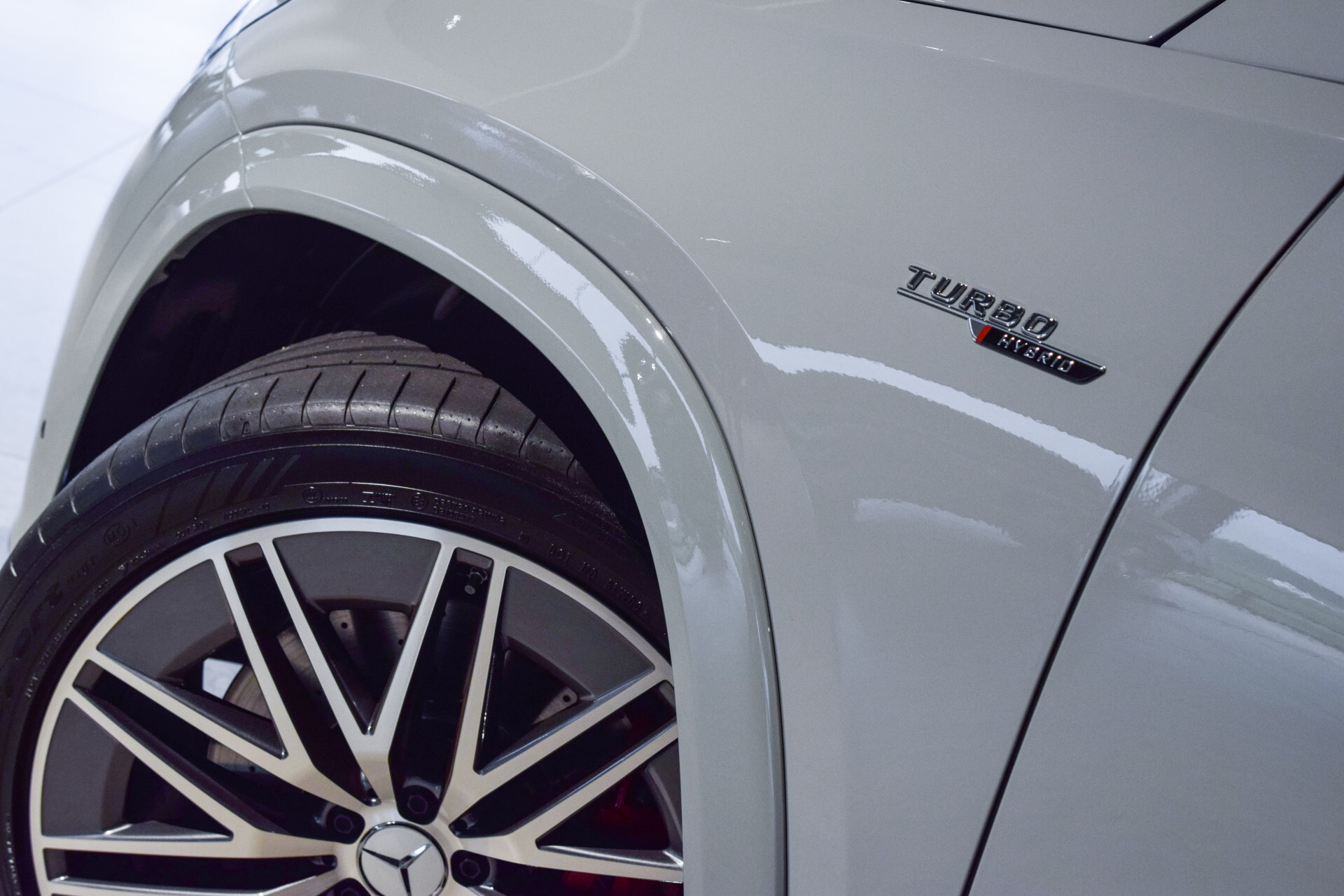 Mercedes-Benz GLE AMG 53 Hybrid 4M+ Night | Carbon | Ruitleder | Performance | 22" | Massage | HUD | Stoelkoeling Foto 28