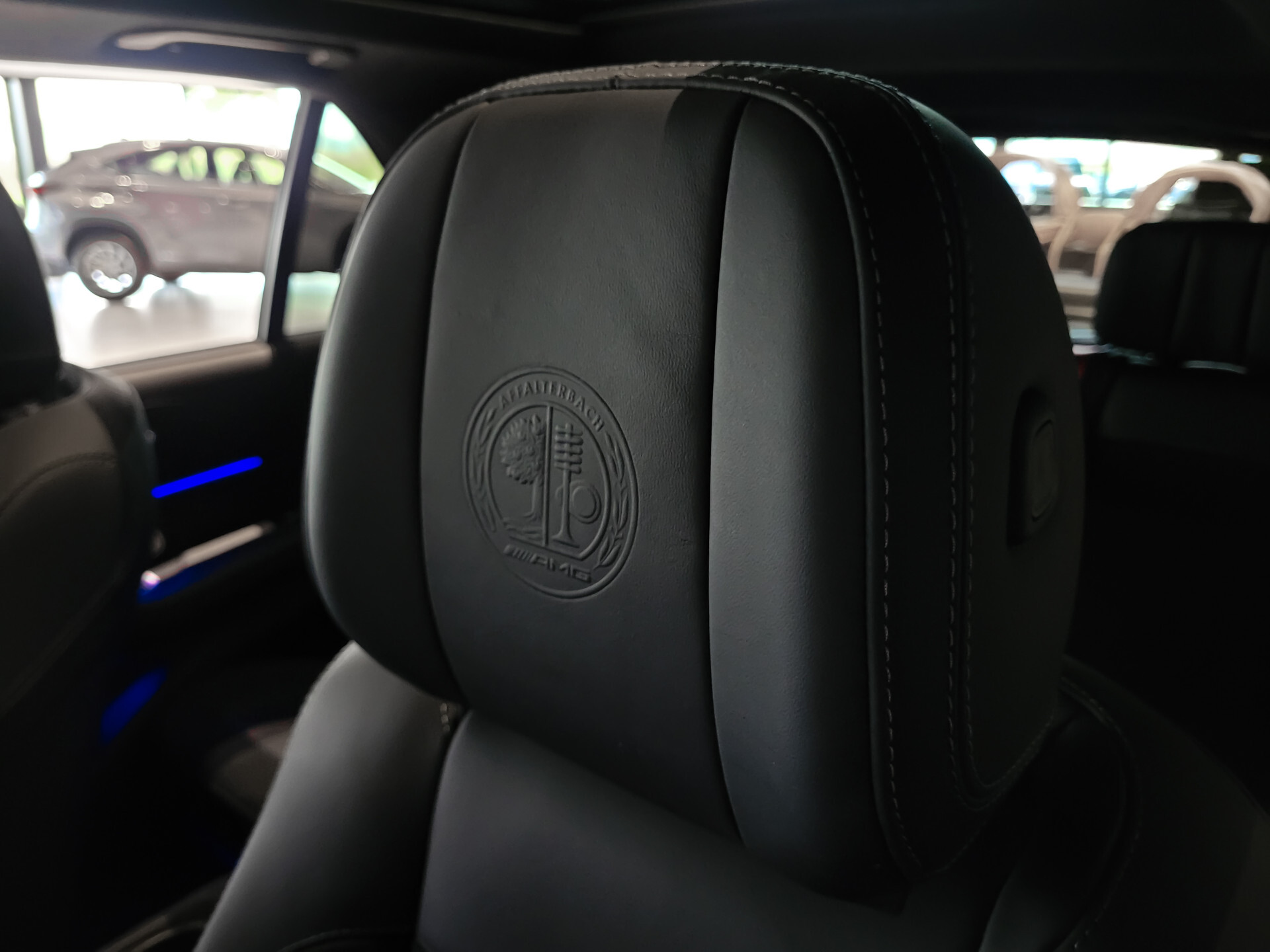 Mercedes-Benz GLE AMG 53 Hybrid 4M+ Night | Carbon | Ruitleder | Performance | 22" | Massage | HUD | Stoelkoeling Foto 47