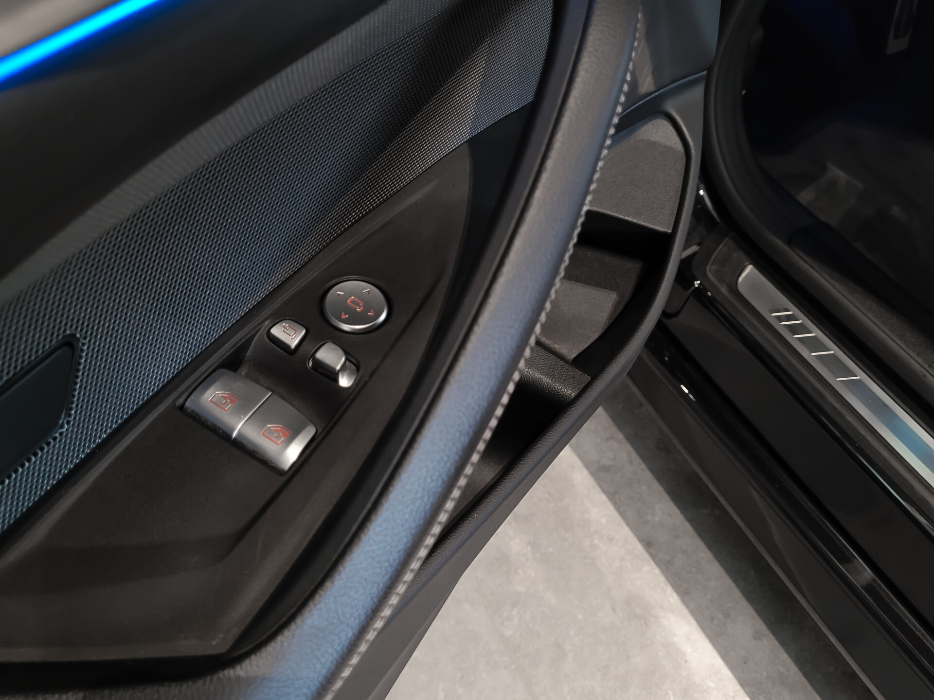 BMW 4 Serie Coupé 420i M Sport ACC | Leder | Harman-Kardon | Shadowline | 19" | LED Foto 14