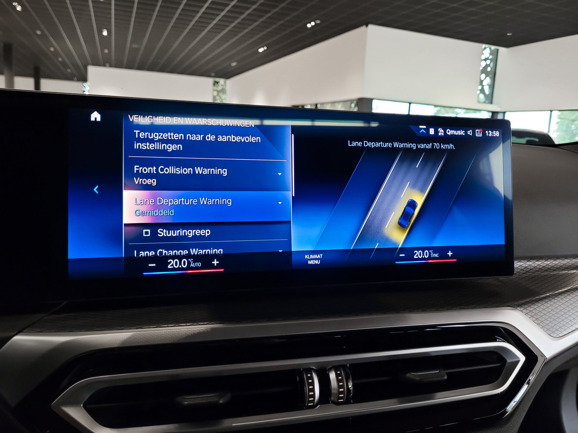 BMW 4 Serie Coupé 420i M Sport ACC | Leder | Harman-Kardon | Shadowline | 19" | LED Foto 35