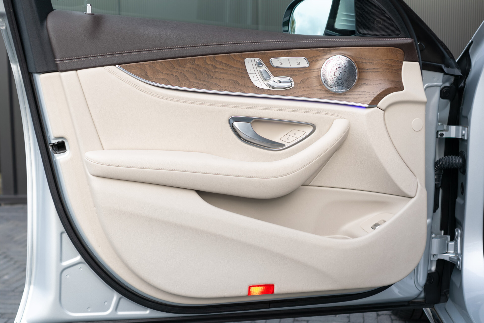 Mercedes-Benz E-Klasse Estate 250 Avantgarde ACC | Standkachel | Comand | 360 | Burmester | Mem | Exclusive | Volledige historie Foto 10