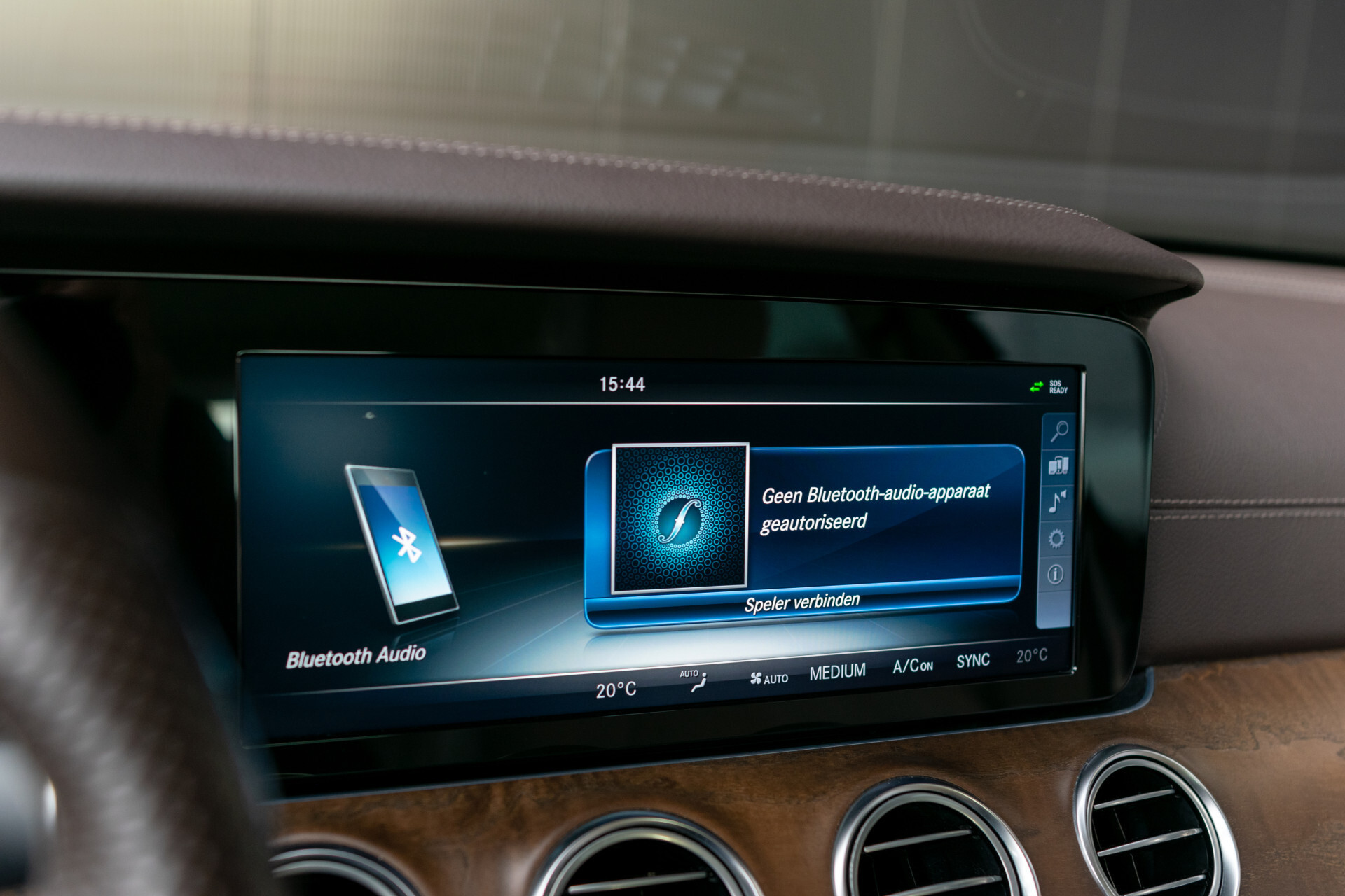 Mercedes-Benz E-Klasse Estate 250 Avantgarde ACC | Standkachel | Comand | 360 | Burmester | Mem | Exclusive | Volledige historie Foto 13