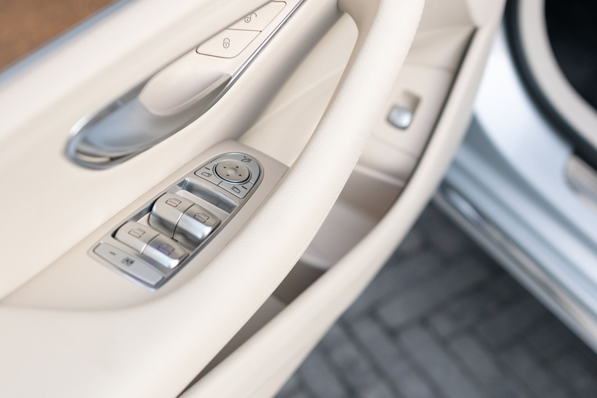 Mercedes-Benz E-Klasse Estate 250 Avantgarde ACC | Standkachel | Comand | 360 | Burmester | Mem | Exclusive | Volledige historie Foto 14