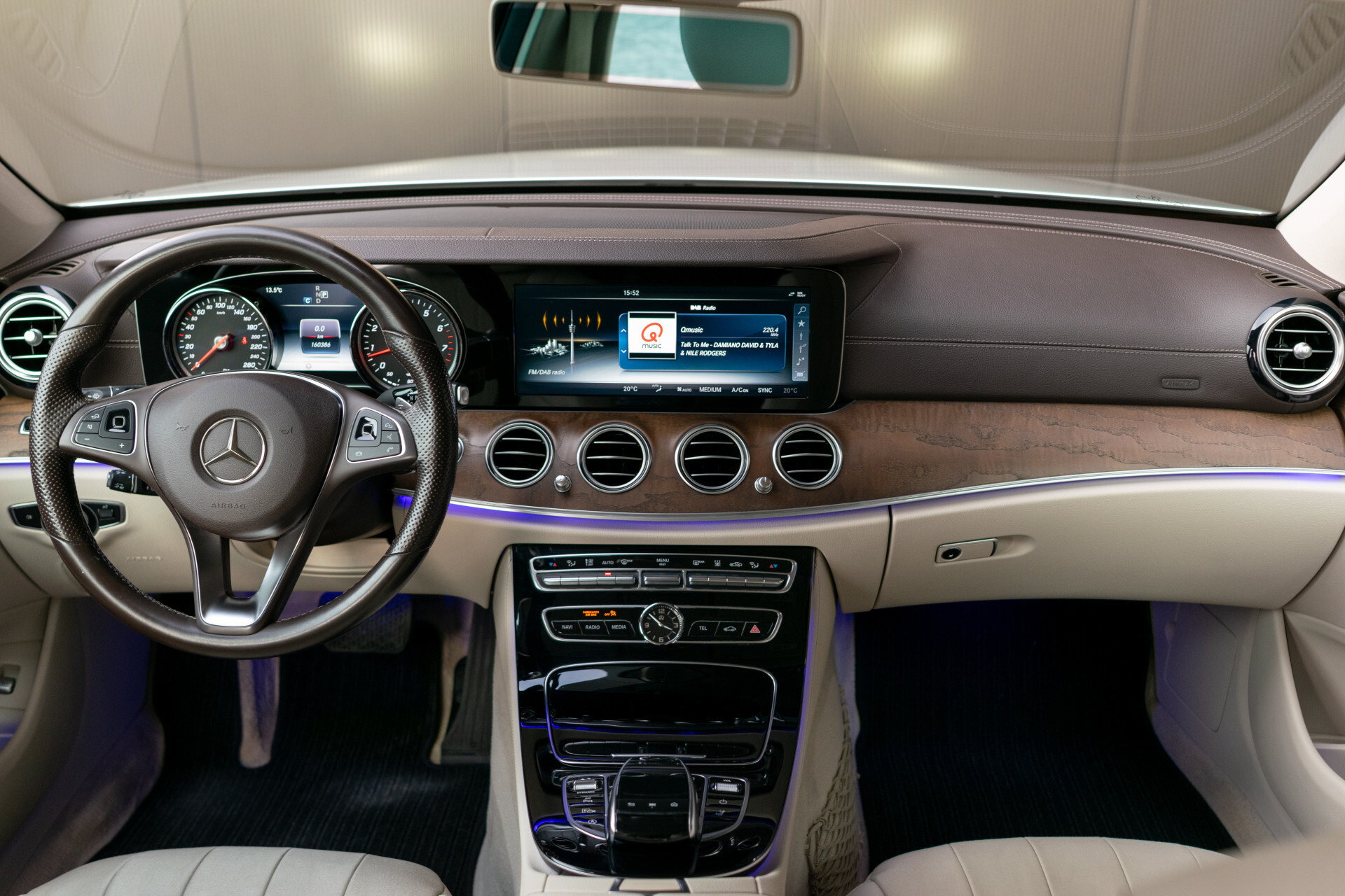 Mercedes-Benz E-Klasse Estate 250 Avantgarde ACC | Standkachel | Comand | 360 | Burmester | Mem | Exclusive | Volledige historie Foto 36